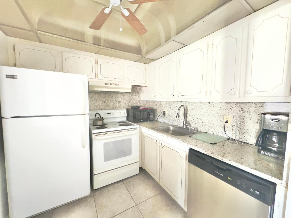 3 Ventnor Drive, Deerfield Beach