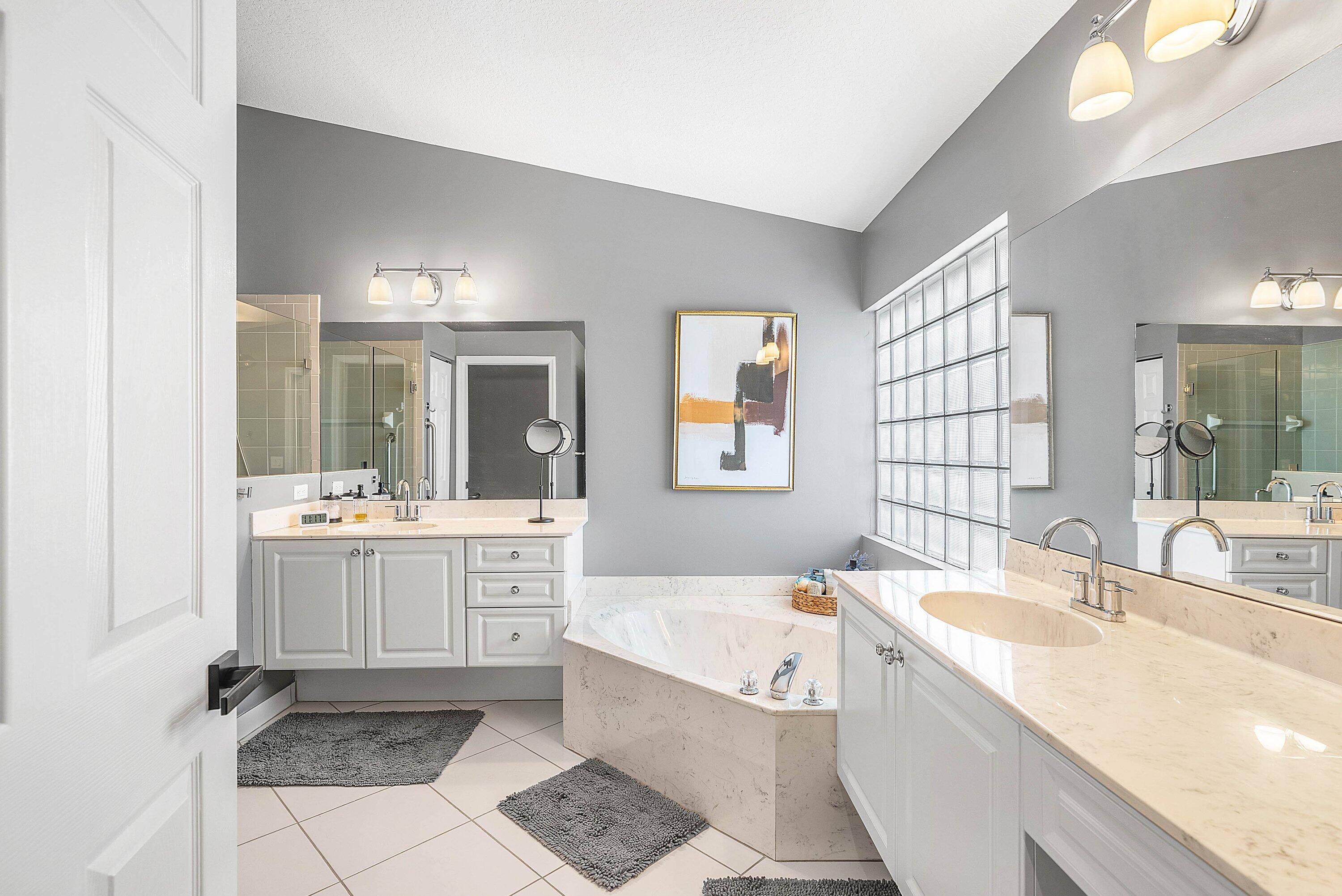 6847 Viale Elizabeth, Delray Beach
