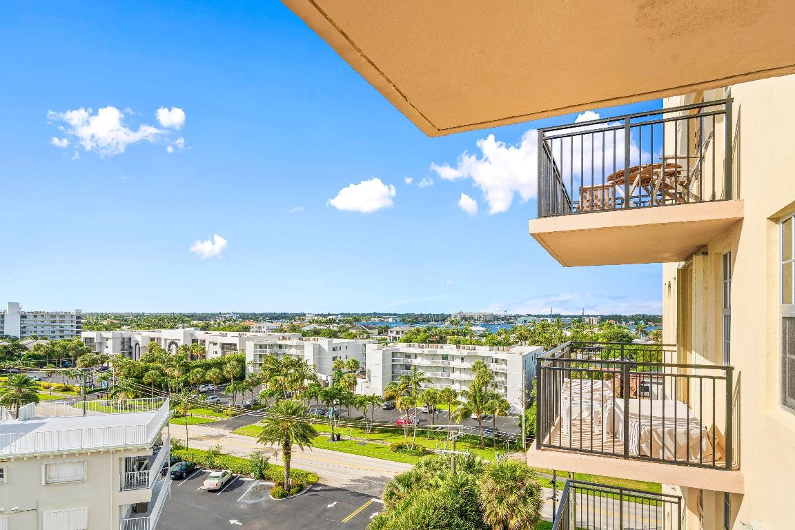 3475 S Ocean Boulevard 6010, Palm Beach Unit: 6010