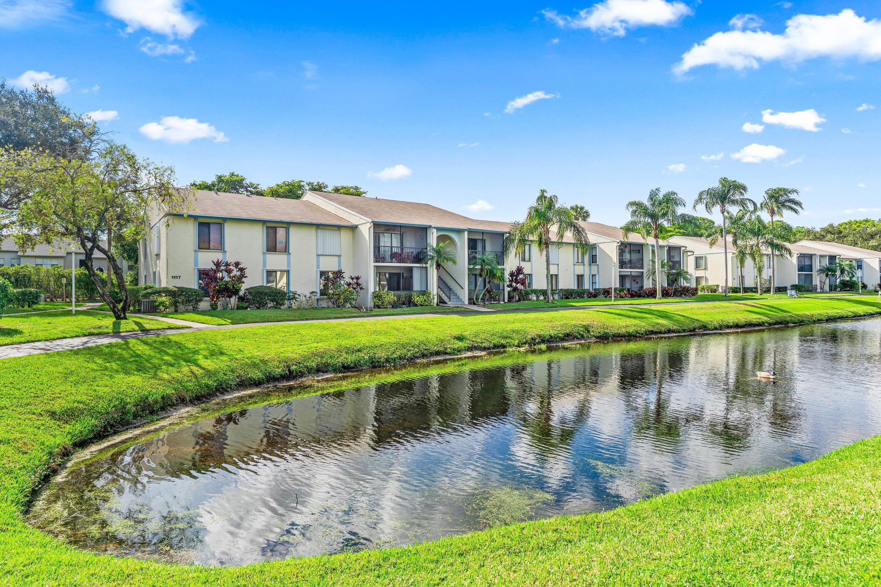 1117 Green Pine Boulevard D2, West Palm Beach Unit: D2