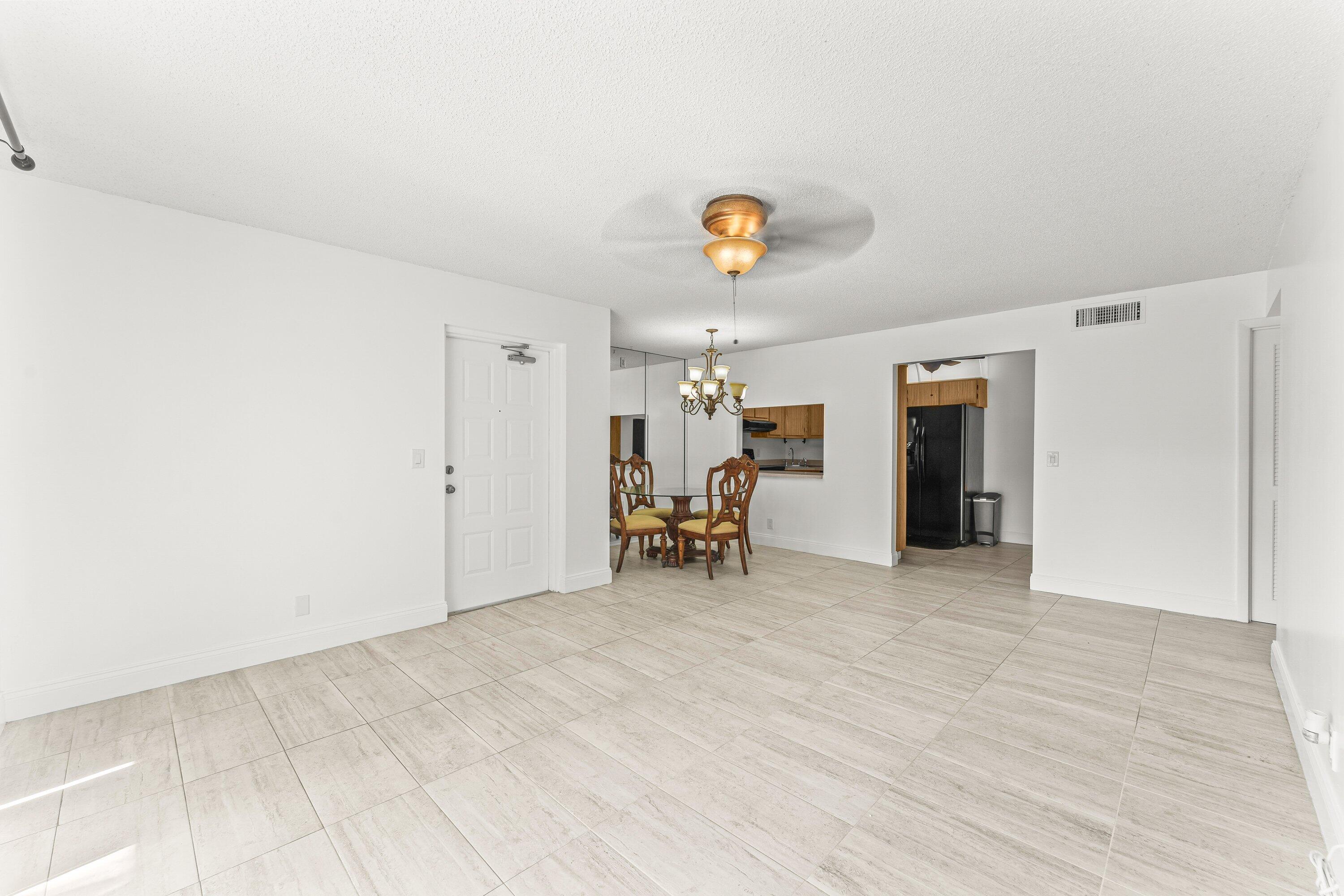 1117 Green Pine Boulevard D2, West Palm Beach Unit: D2