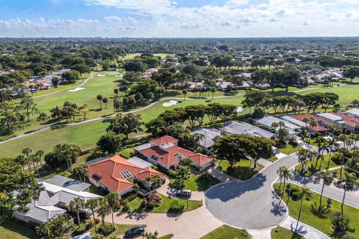 39 Estate Drive, Boynton Beach