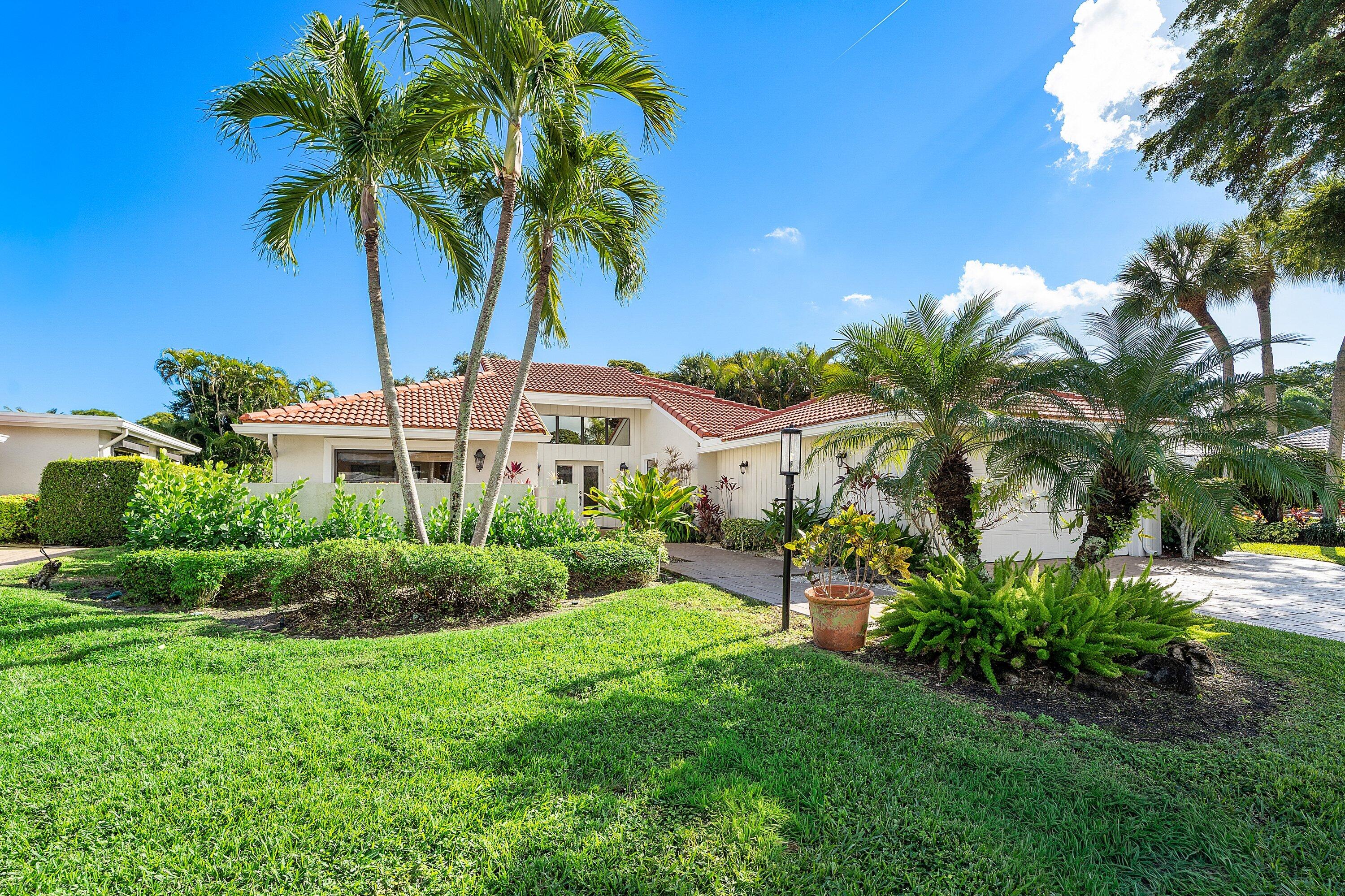 39 Estate Drive, Boynton Beach