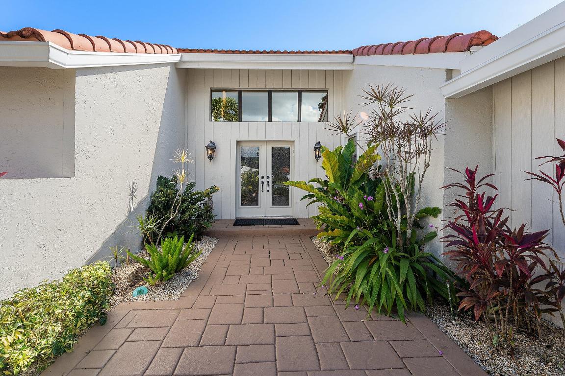 39 Estate Drive, Boynton Beach