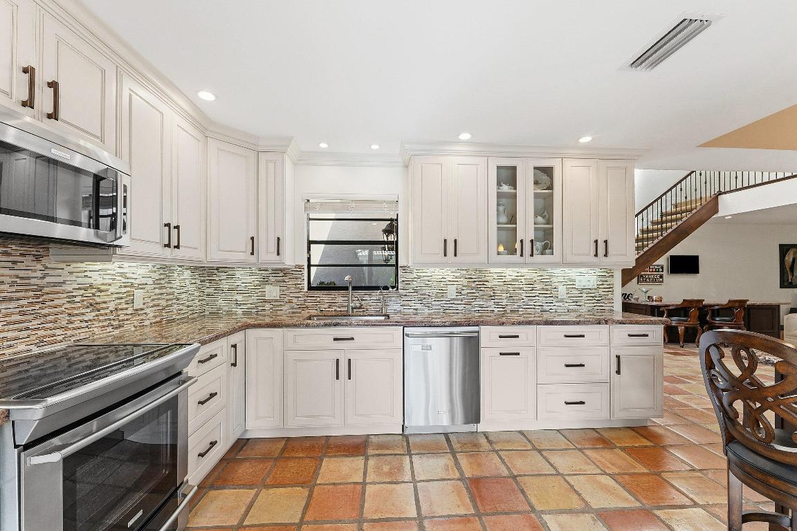 39 Estate Drive, Boynton Beach