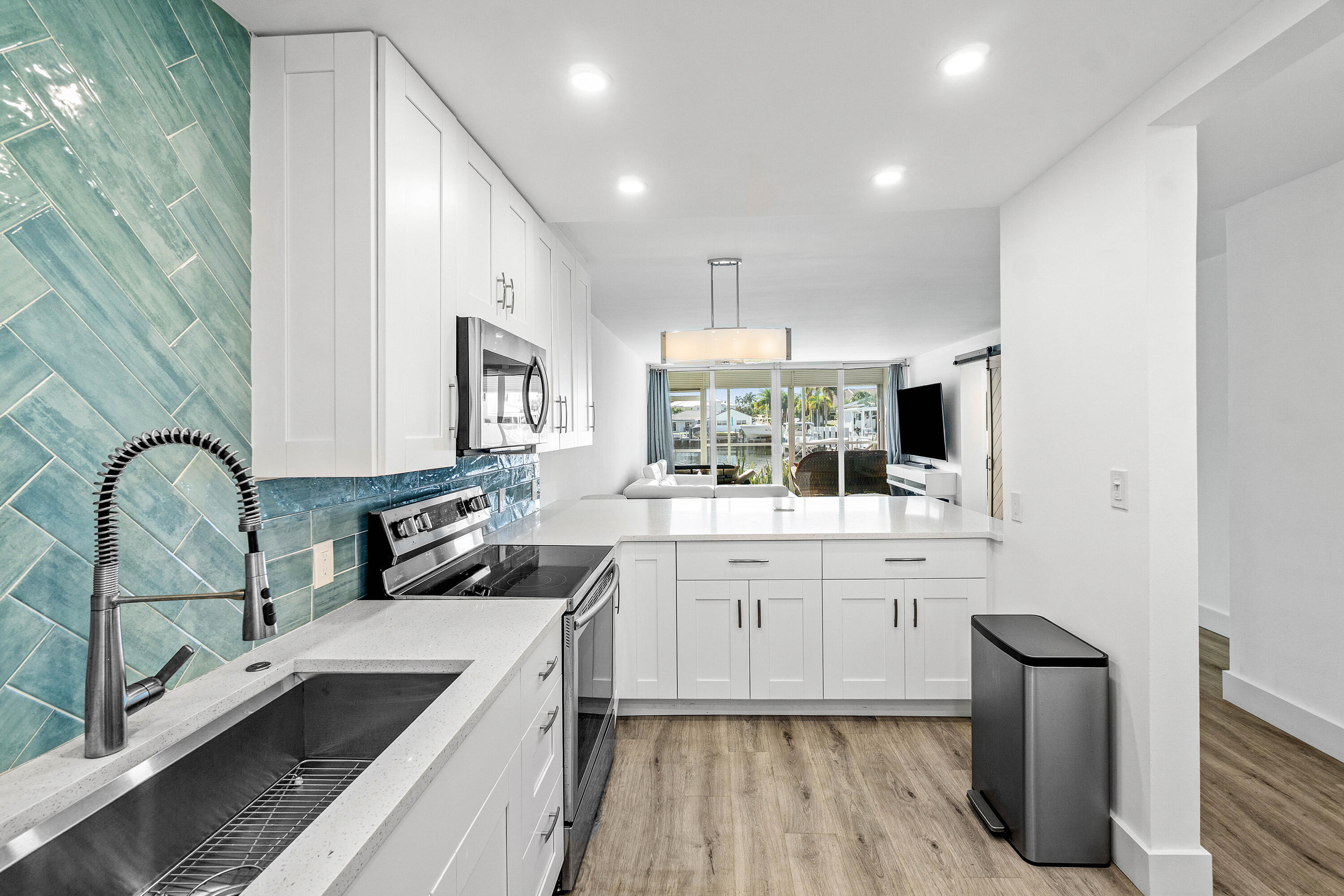 698 NE Spanish River Boulevard 0140, Boca Raton Unit: 0140