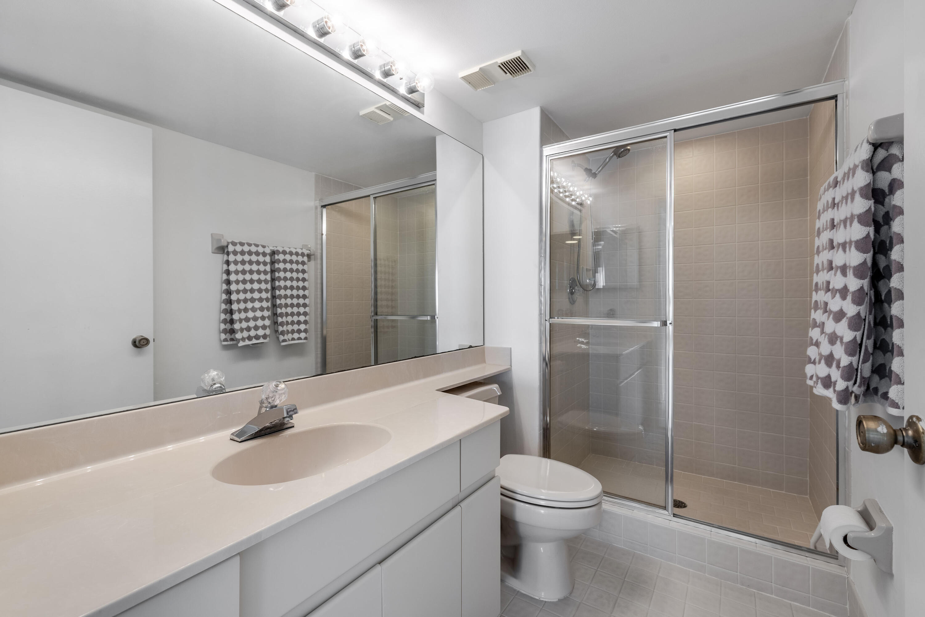 7230 Clunie Place 15403, Delray Beach Unit: 15403