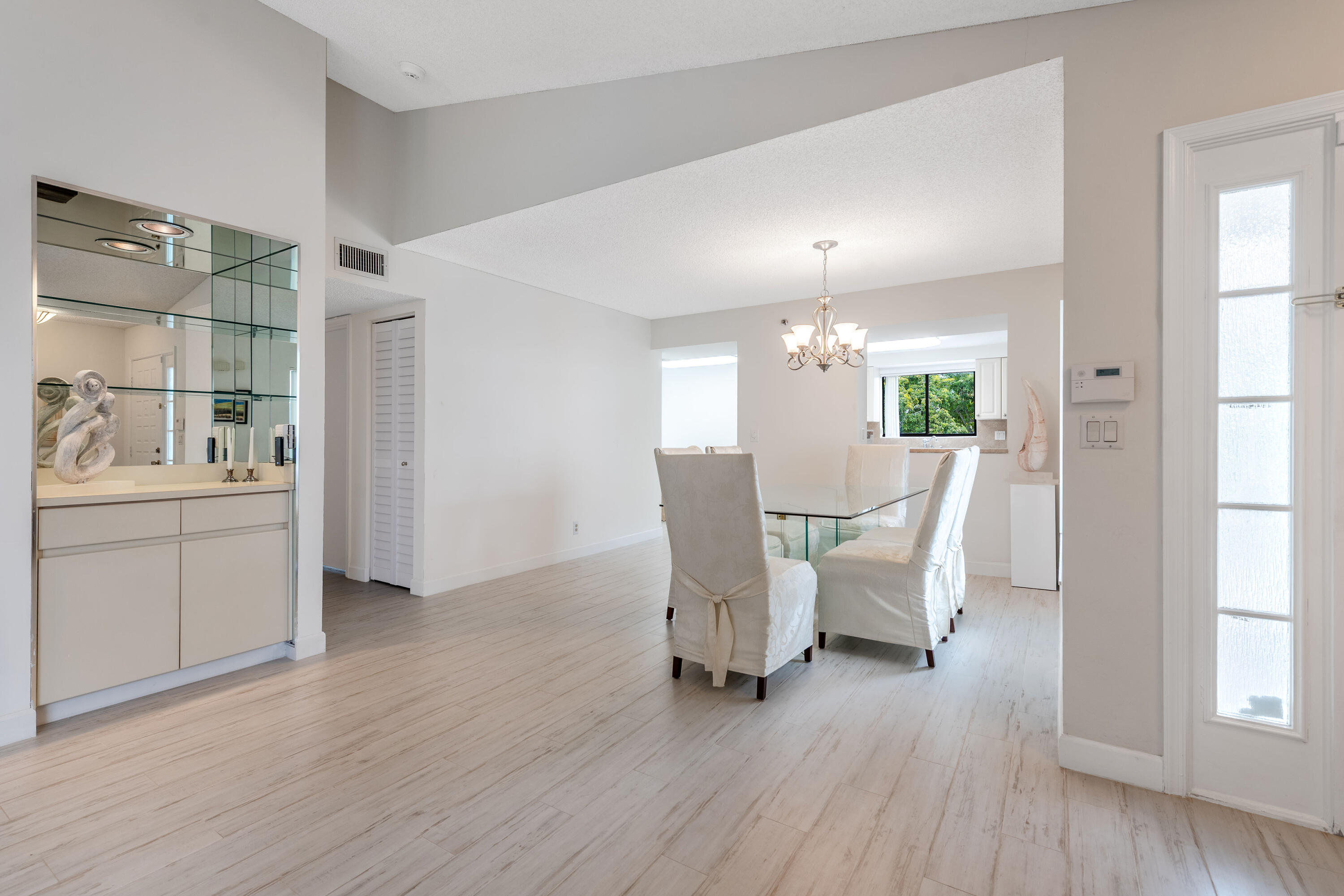 7230 Clunie Place 15403, Delray Beach Unit: 15403