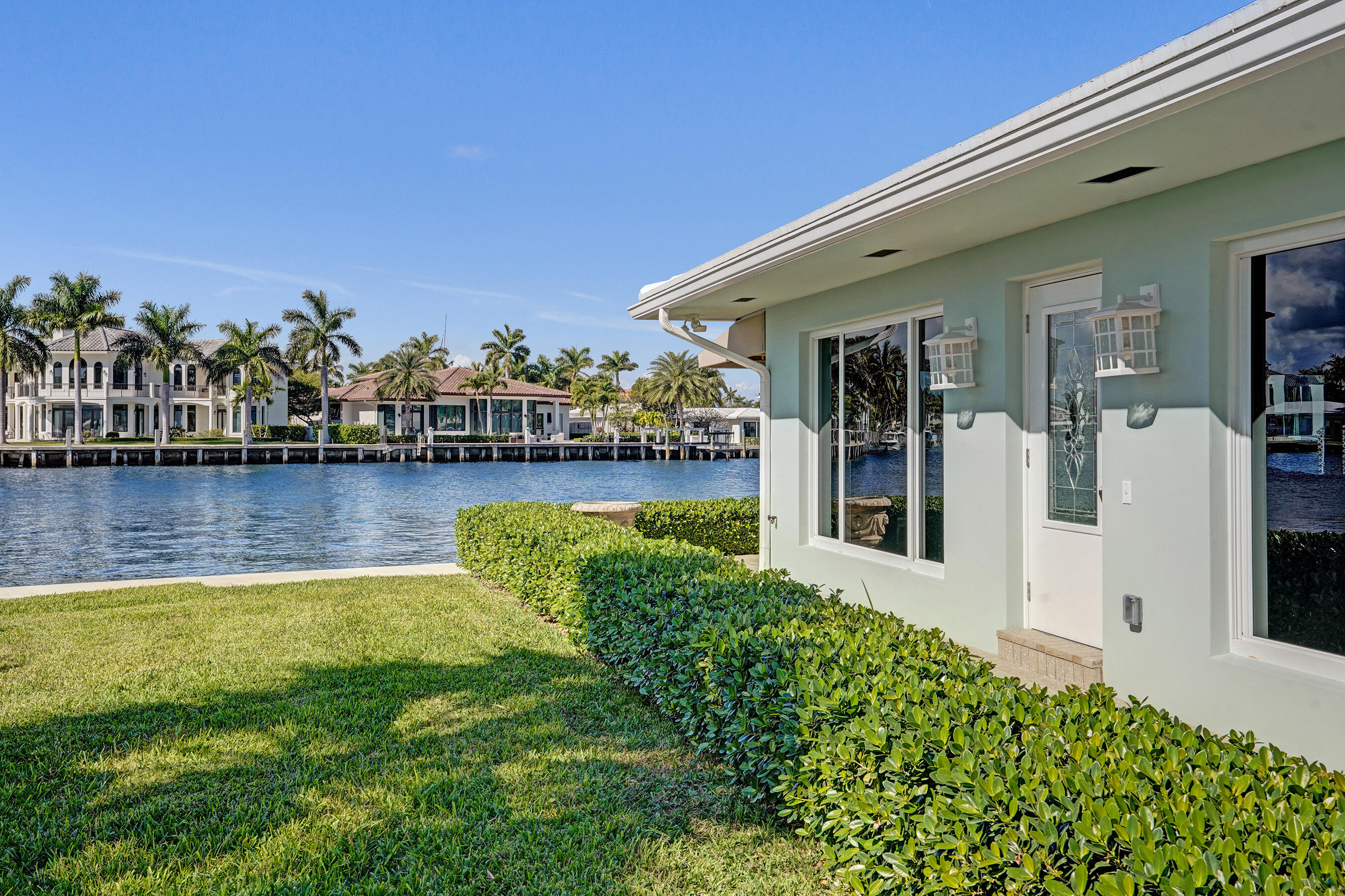 1431 S Ocean Boulevard 17, Lauderdale-By-The-Sea Unit: 17