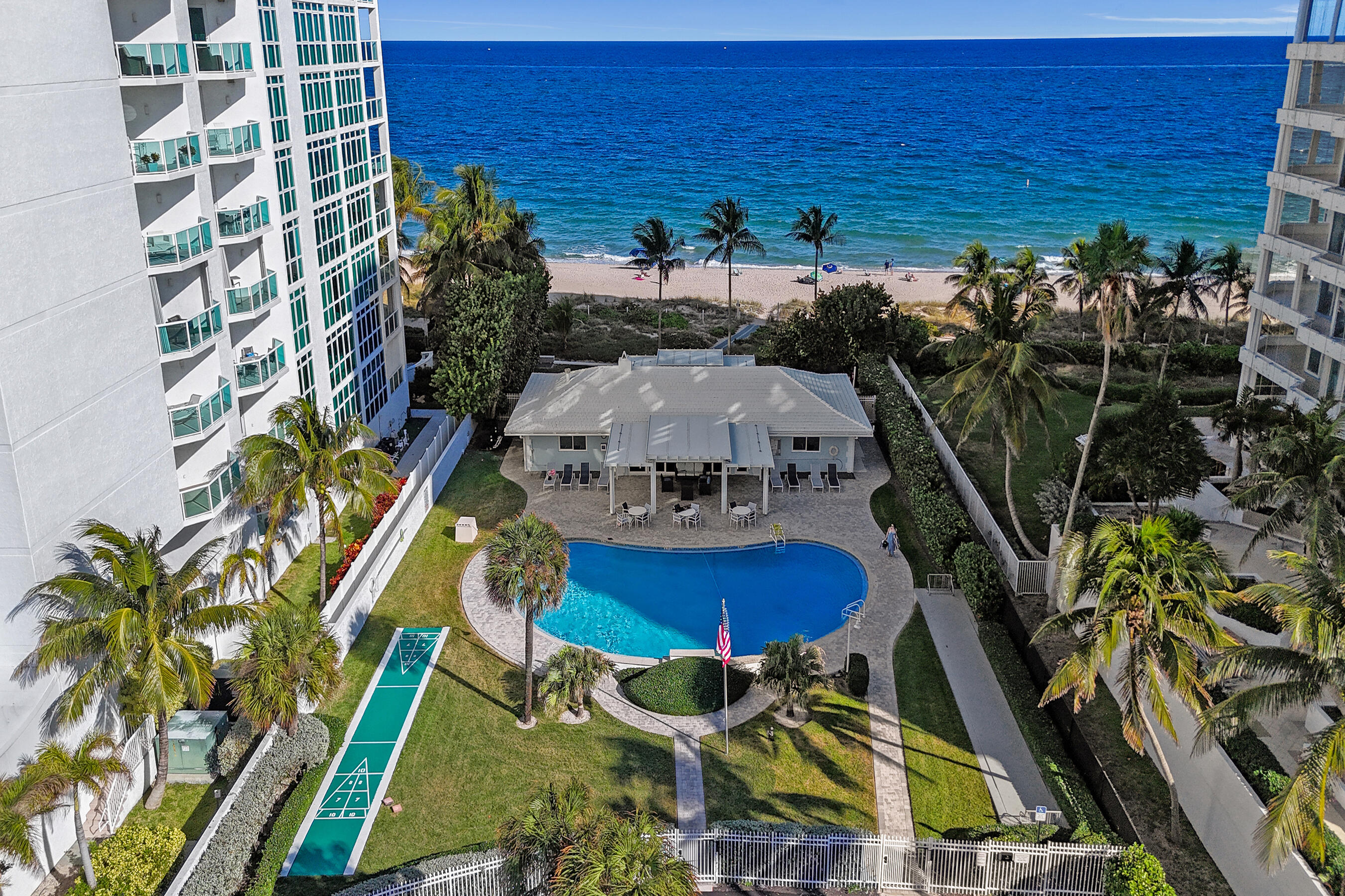 1431 S Ocean Boulevard 17, Lauderdale-By-The-Sea Unit: 17
