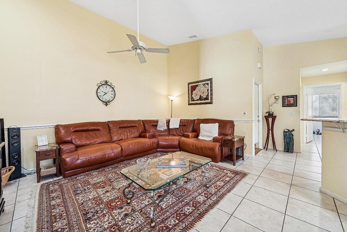 9238 Vineland Court A, Boca Raton Unit: A