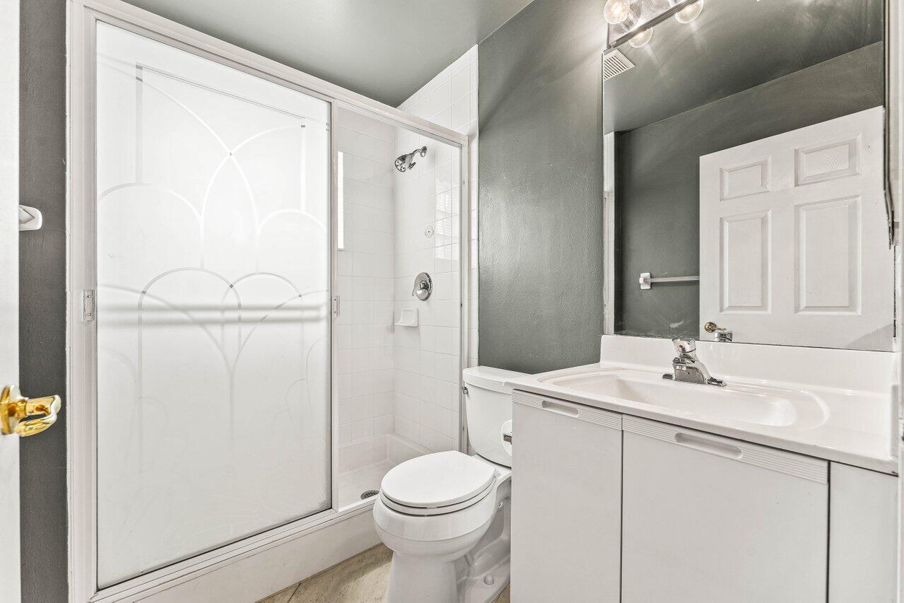 11518 Pamplona Boulevard