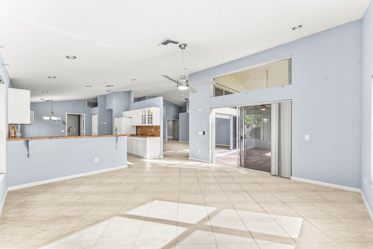 11518 Pamplona Boulevard