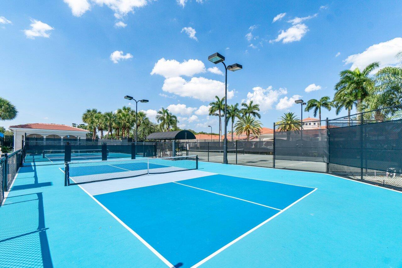 11518 Pamplona Boulevard