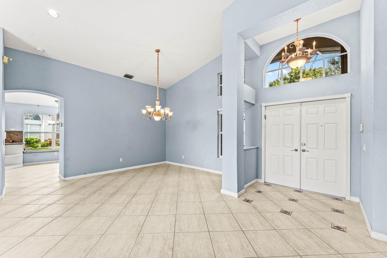 11518 Pamplona Boulevard