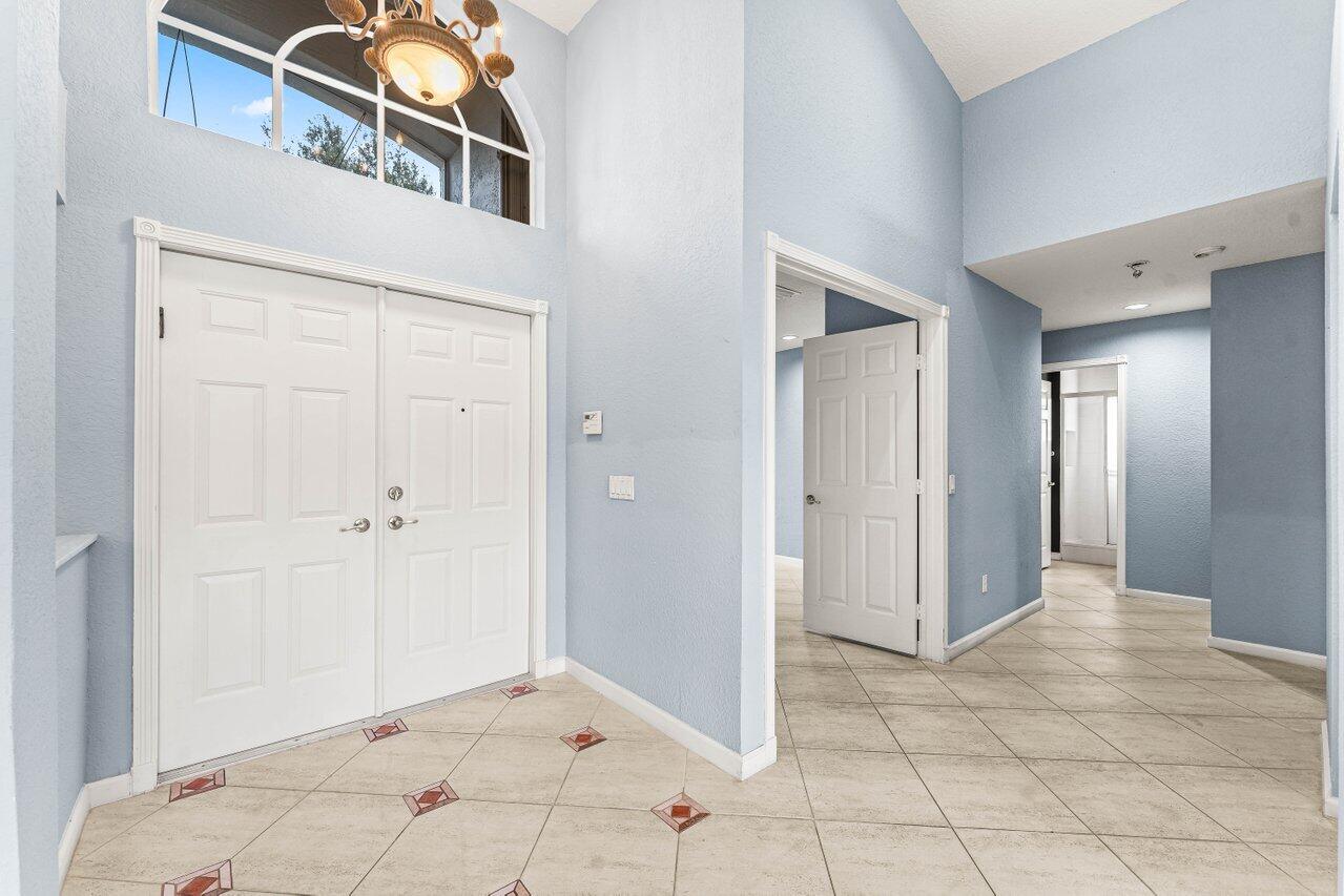 11518 Pamplona Boulevard