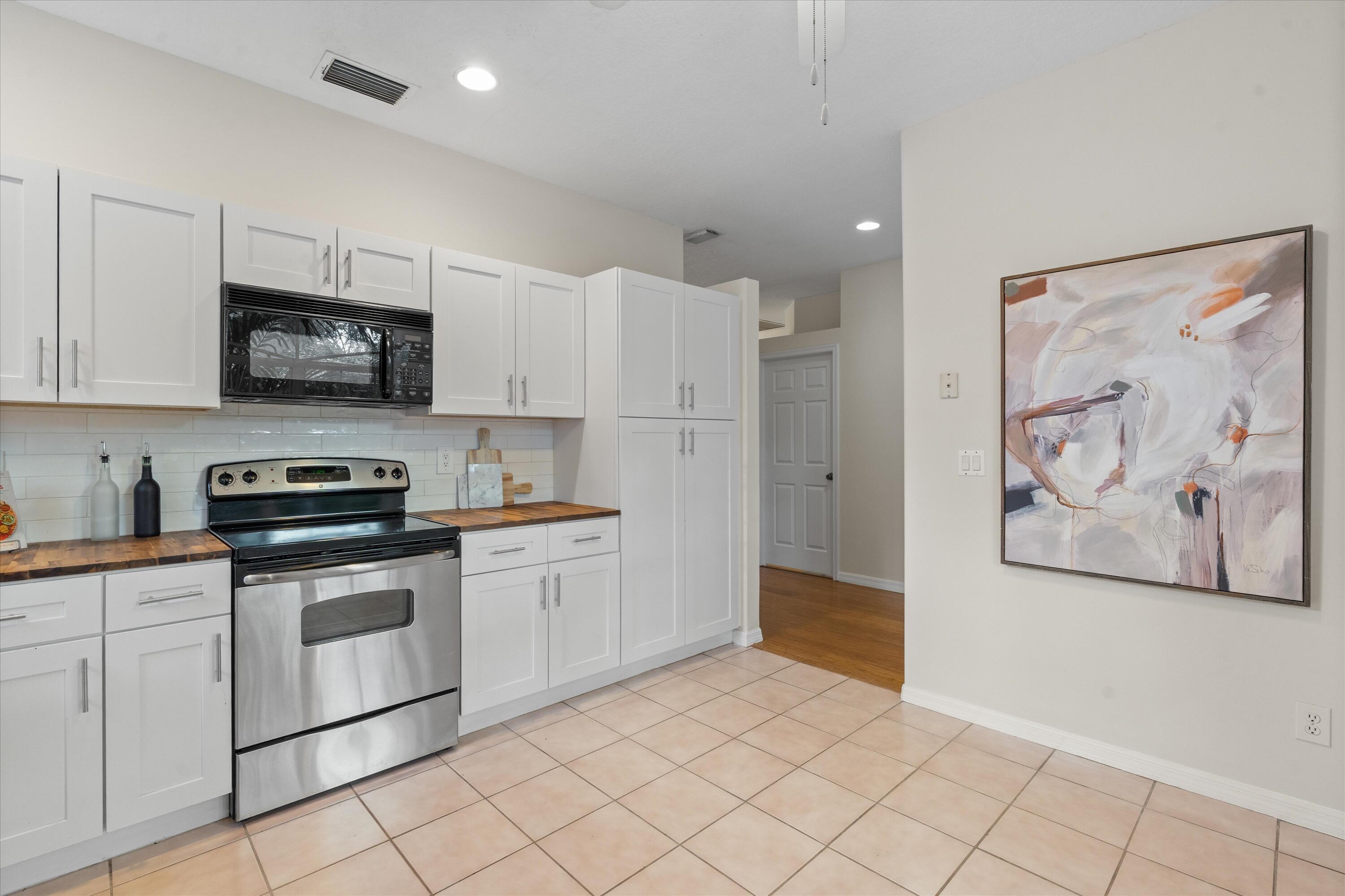 4155 NW 1st Court, Delray Beach