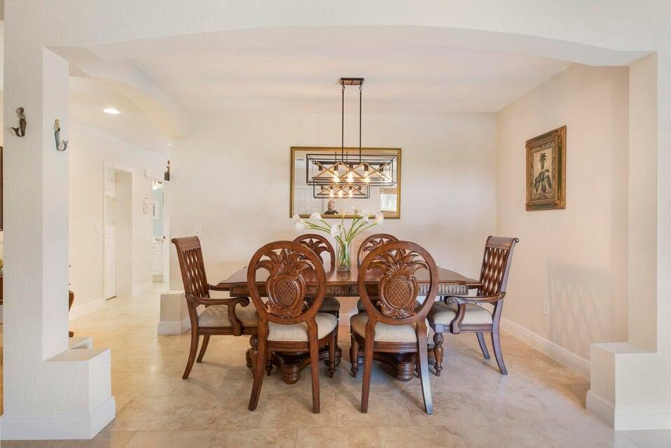 2220 W Pineridge Court, Delray Beach