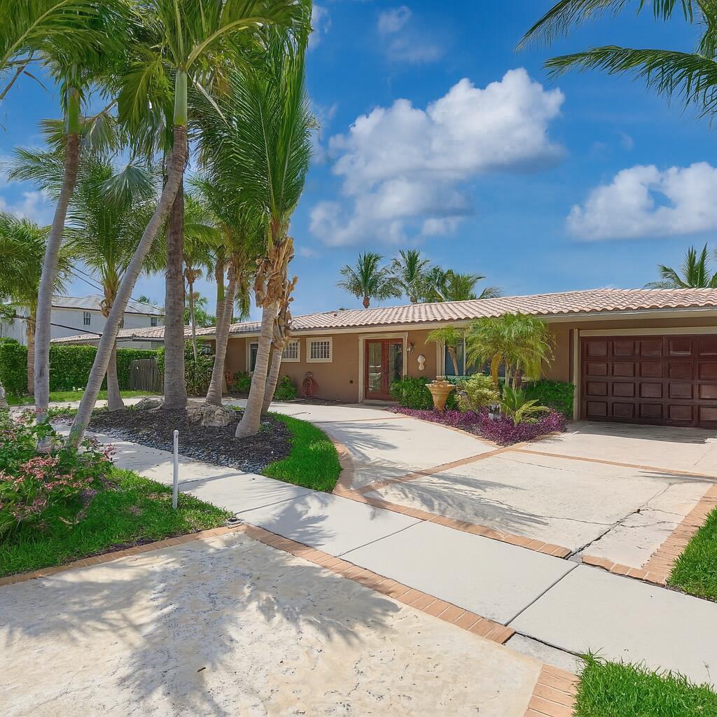 2810 NE 48th Court, Lighthouse Point