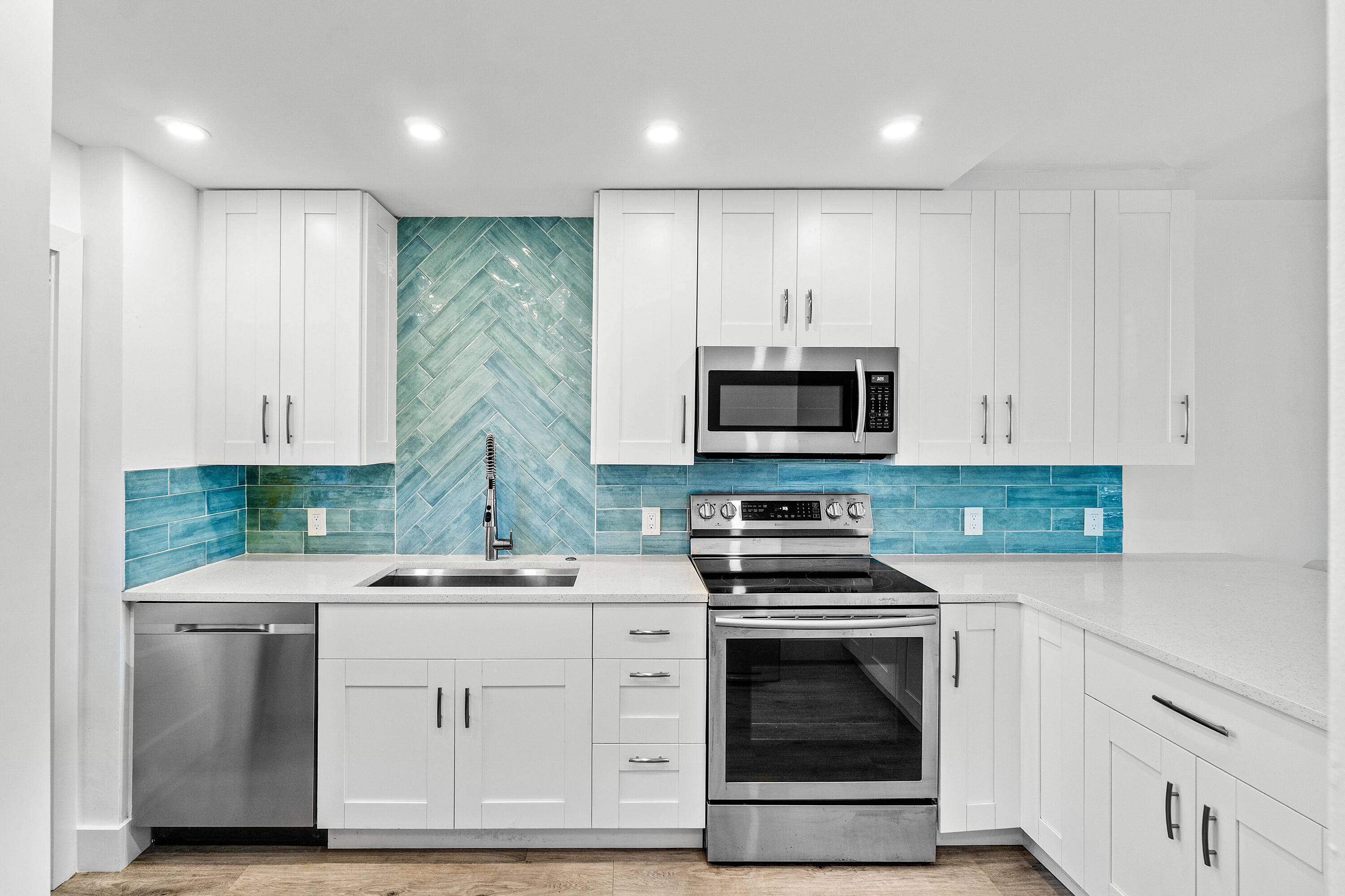 698 NE Spanish River Boulevard 0140, Boca Raton Unit: 0140