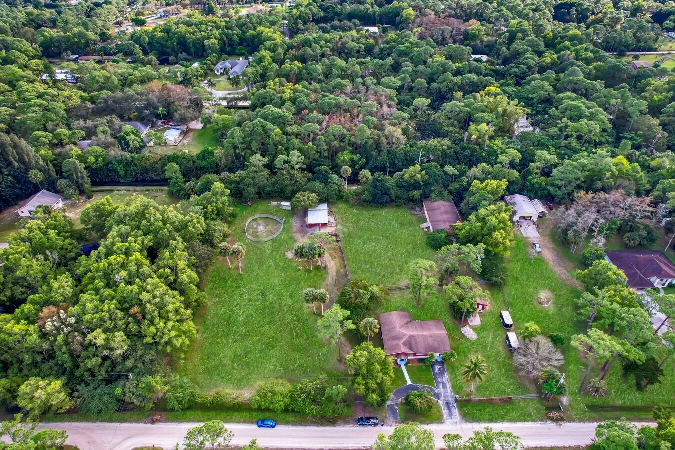 11424 165th Road N