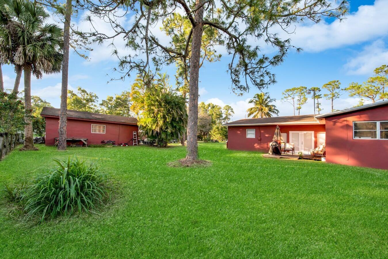 11424 165th Road N