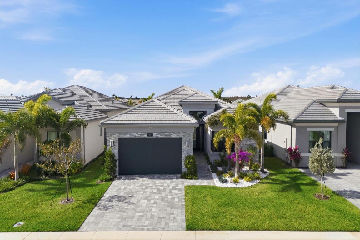 9674 Spruce Woods Drive, Boynton Beach