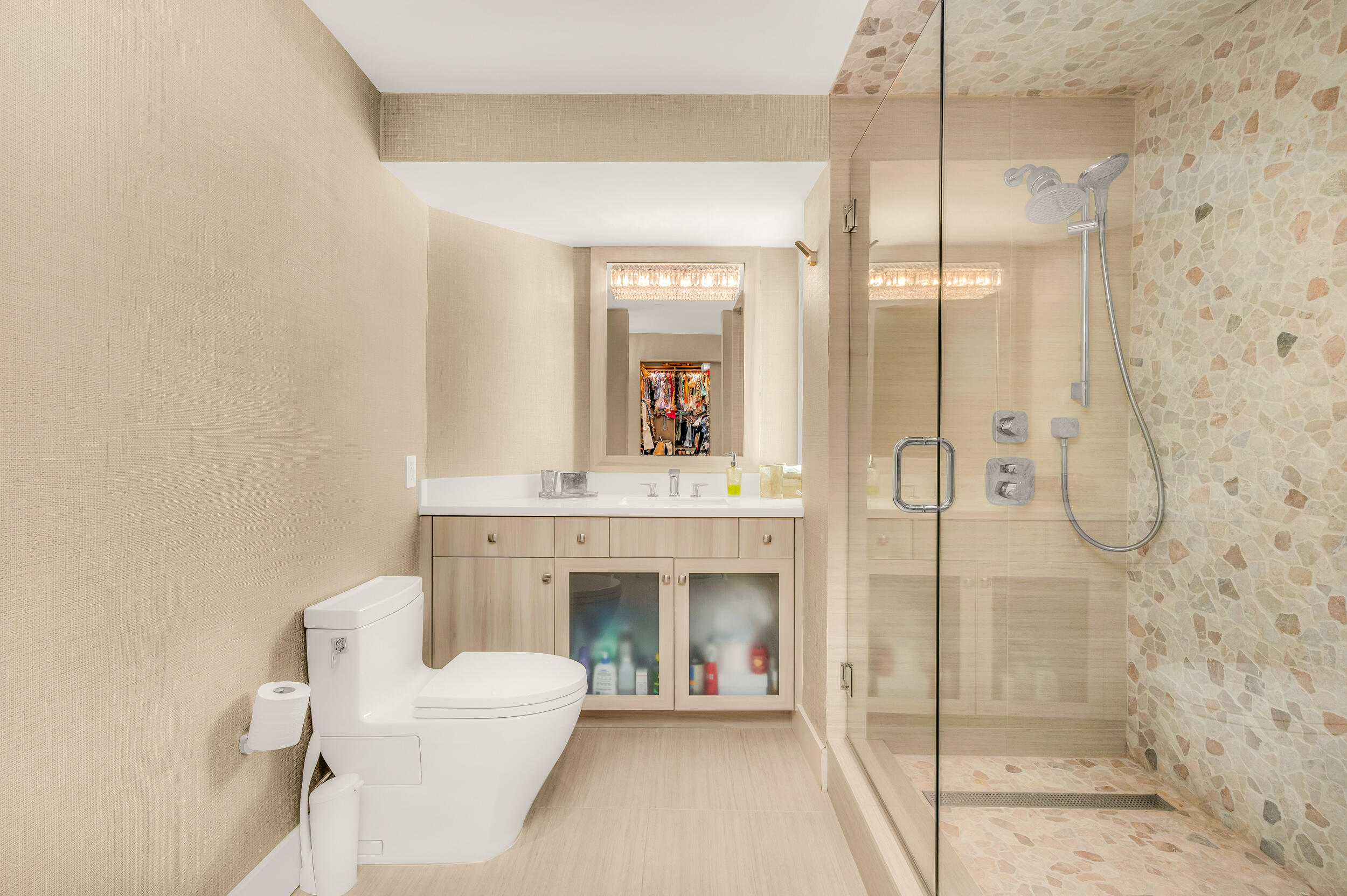 300 SE 5th Avenue 8140