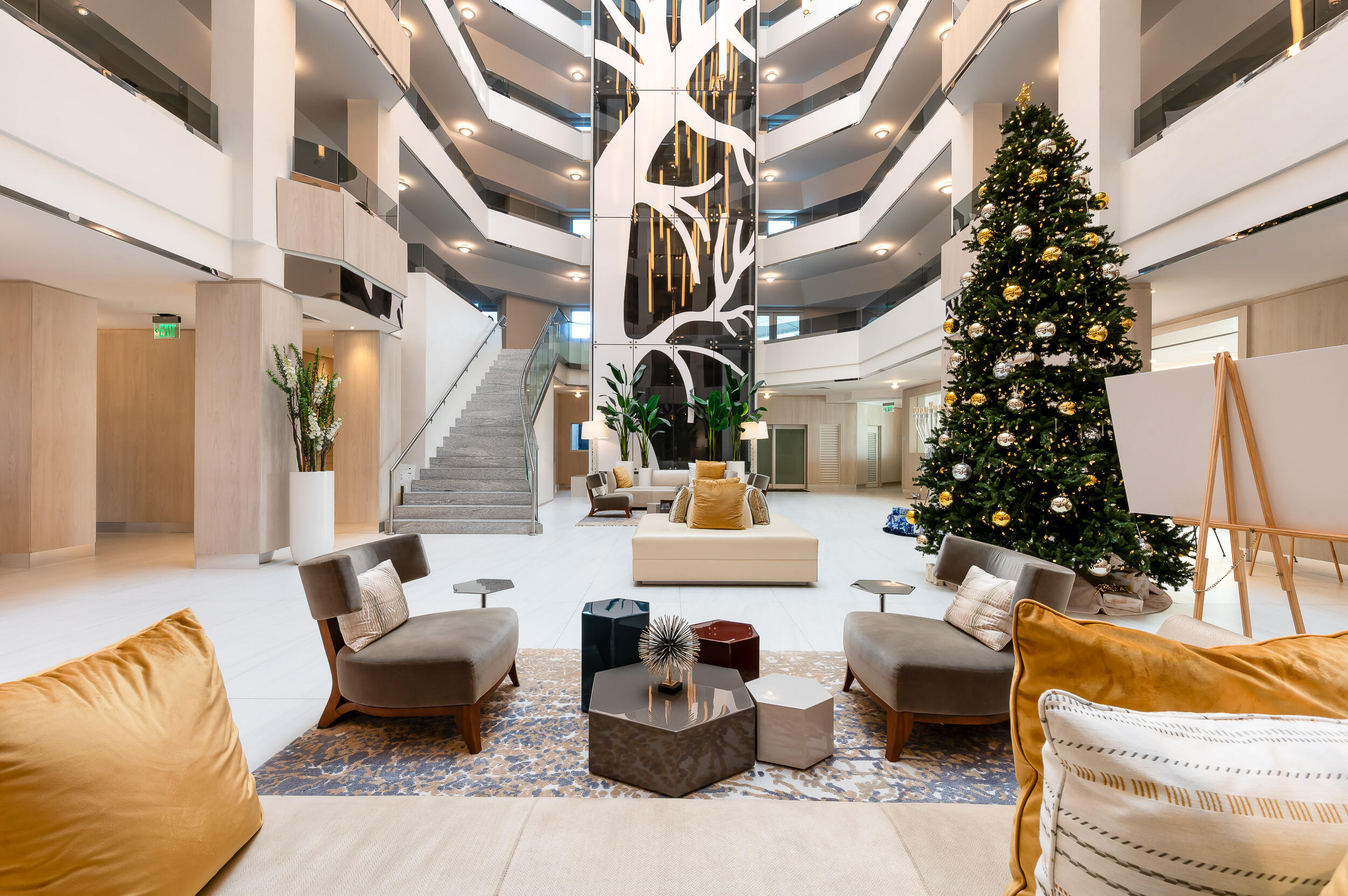 300 SE 5th Avenue 8140