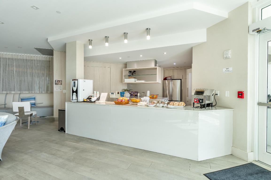 300 SE 5th Avenue 8140