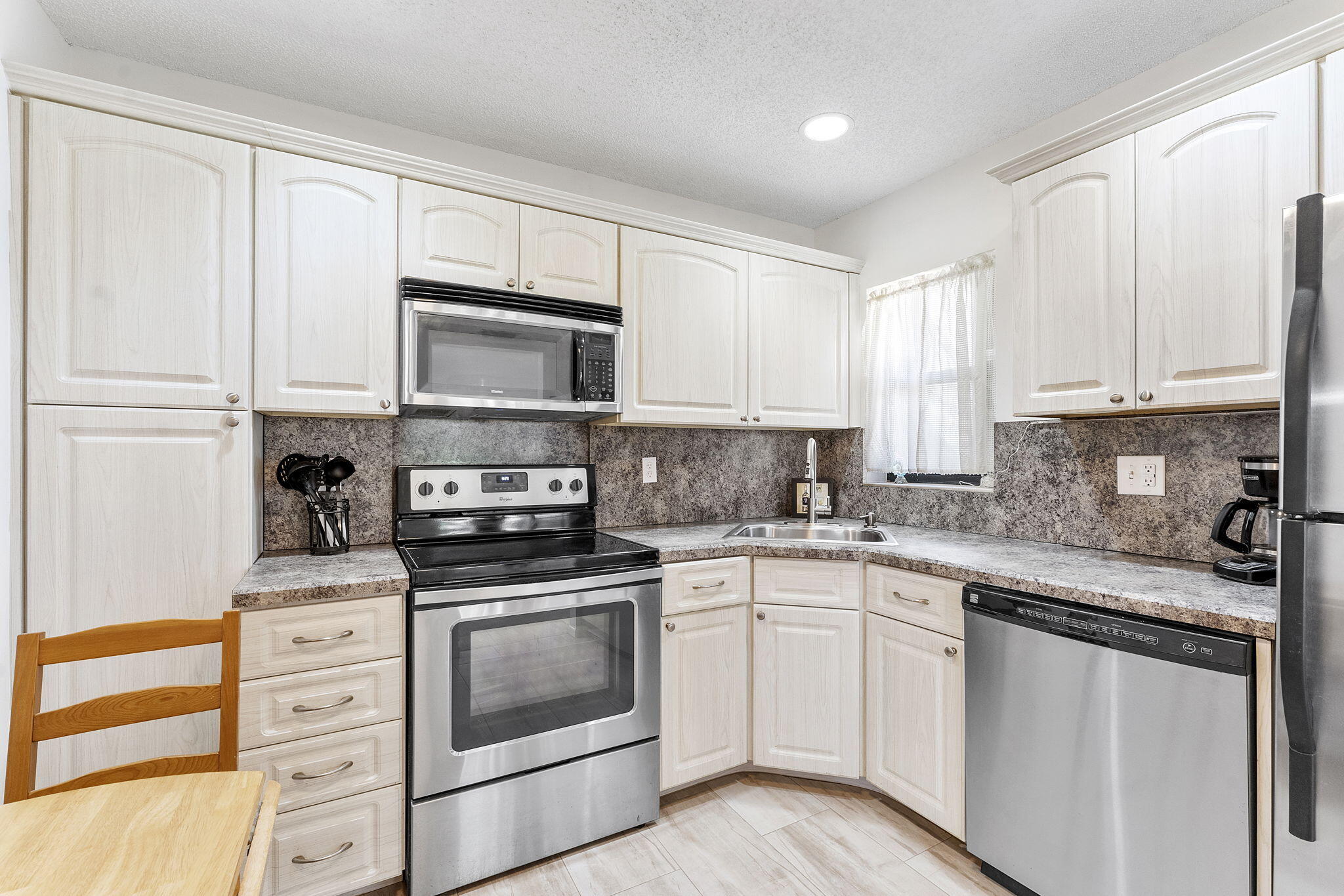 3993 Carambola Circle N 2998