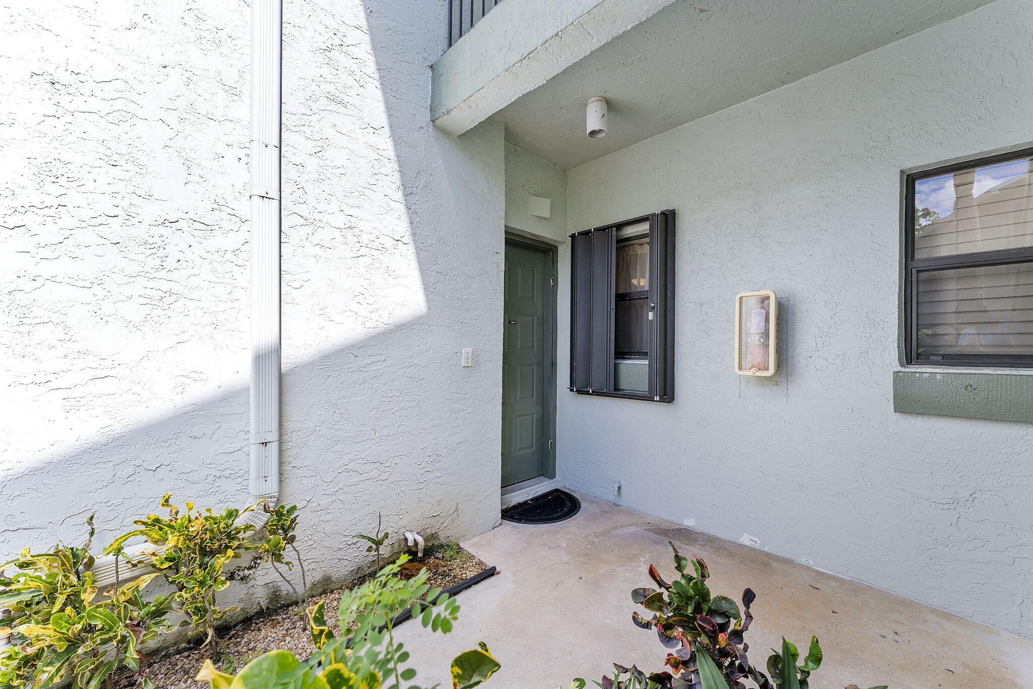 3993 Carambola Circle N 2998