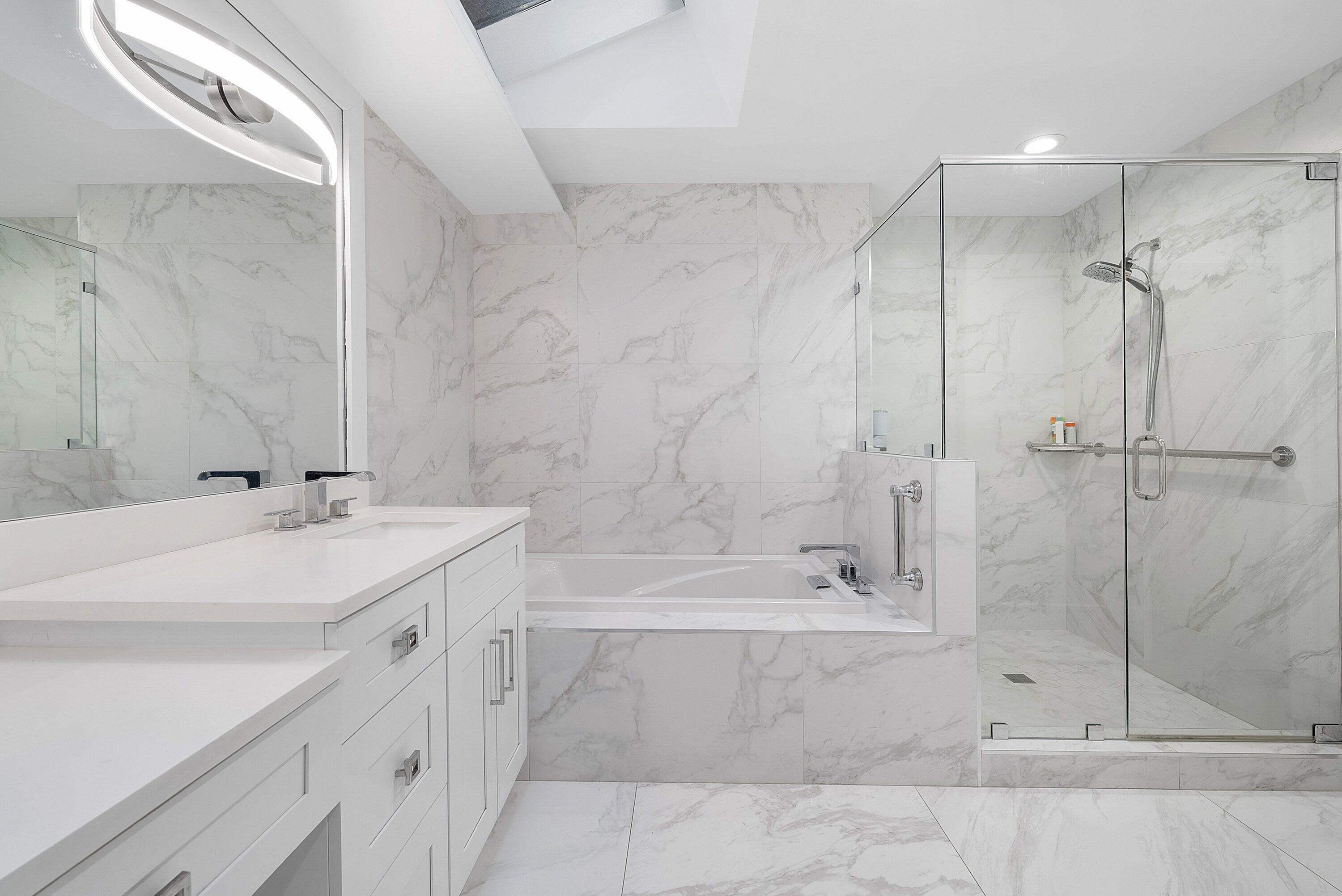 24 Oaks Lane, Boynton Beach