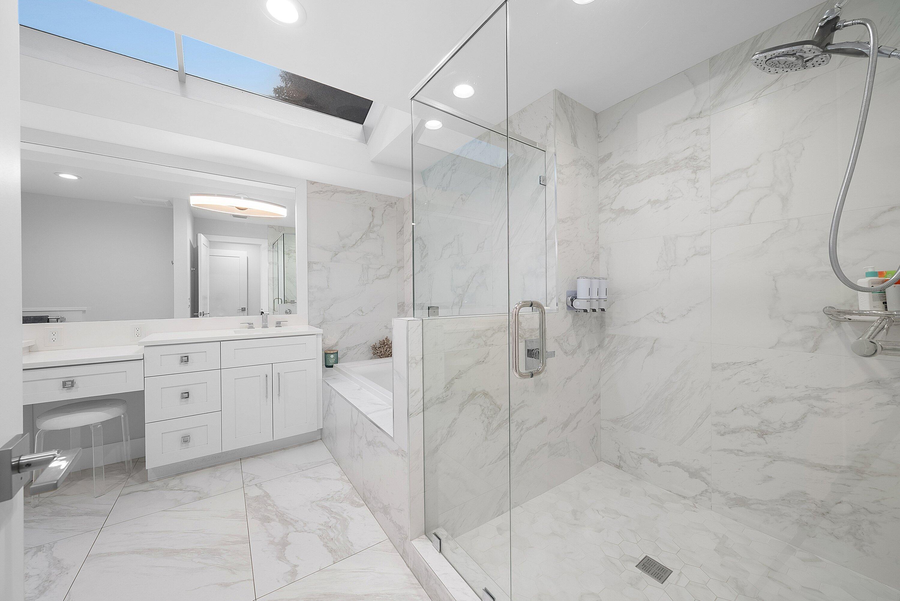 24 Oaks Lane, Boynton Beach