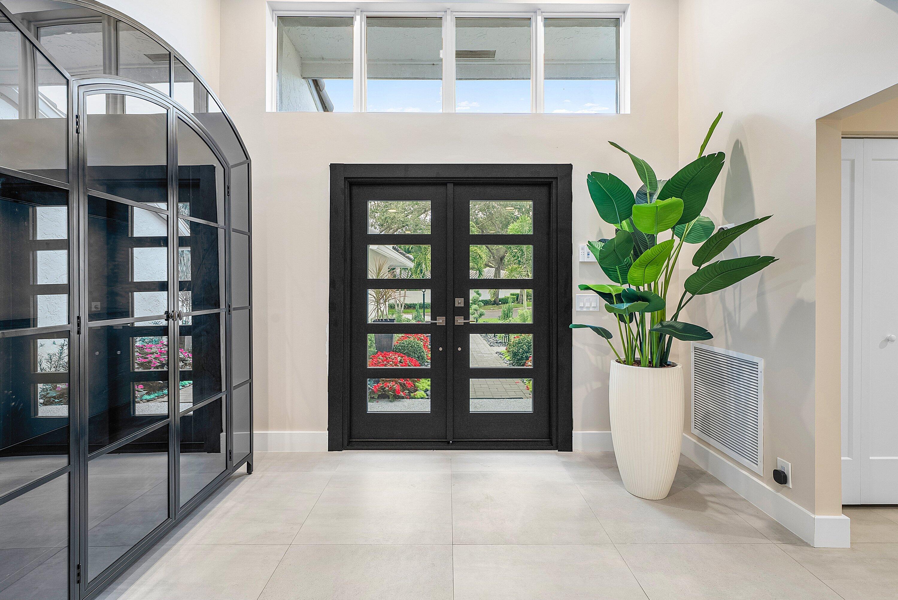 24 Oaks Lane, Boynton Beach