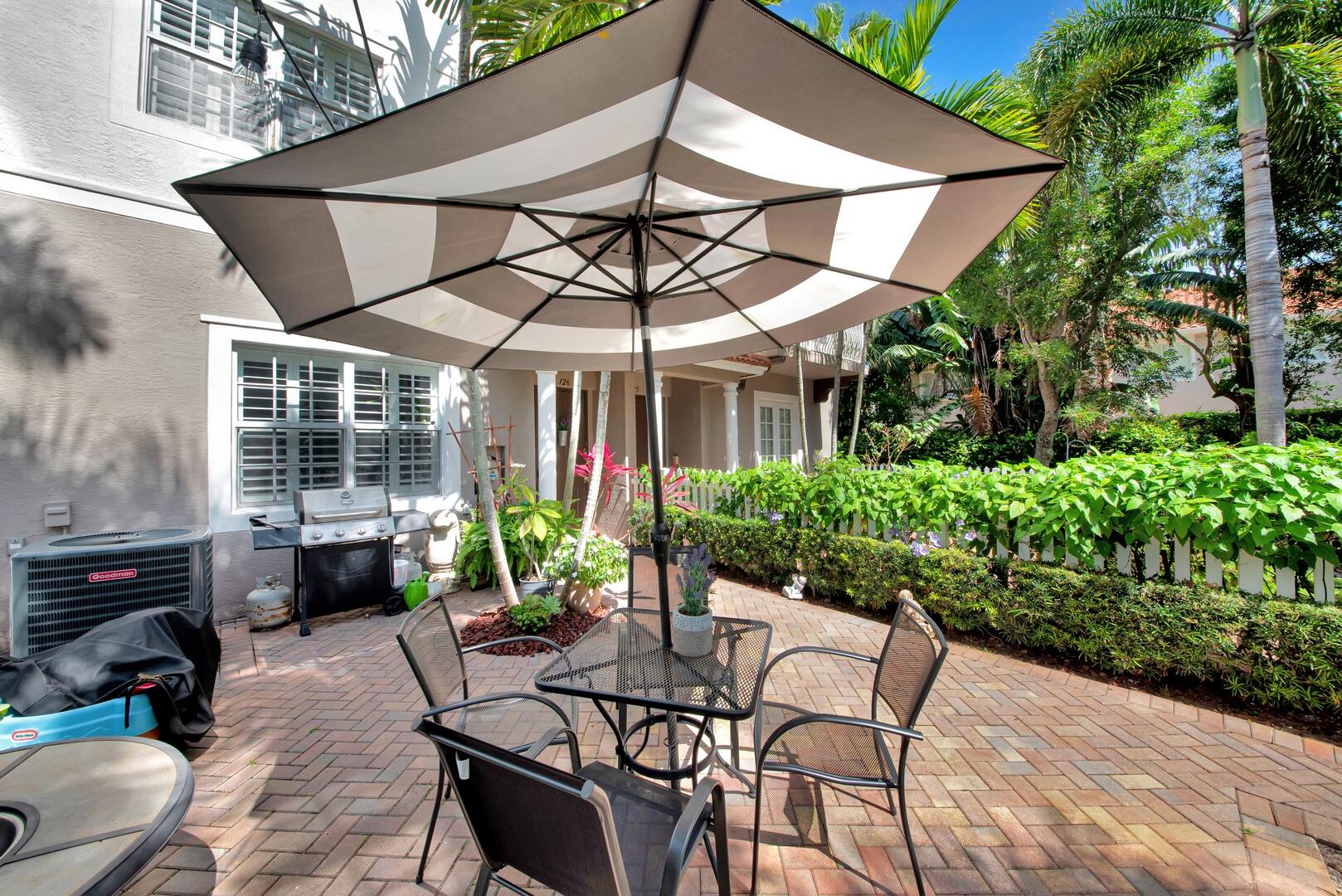 126 Ocean Cay Way 27, Hypoluxo Unit: 27