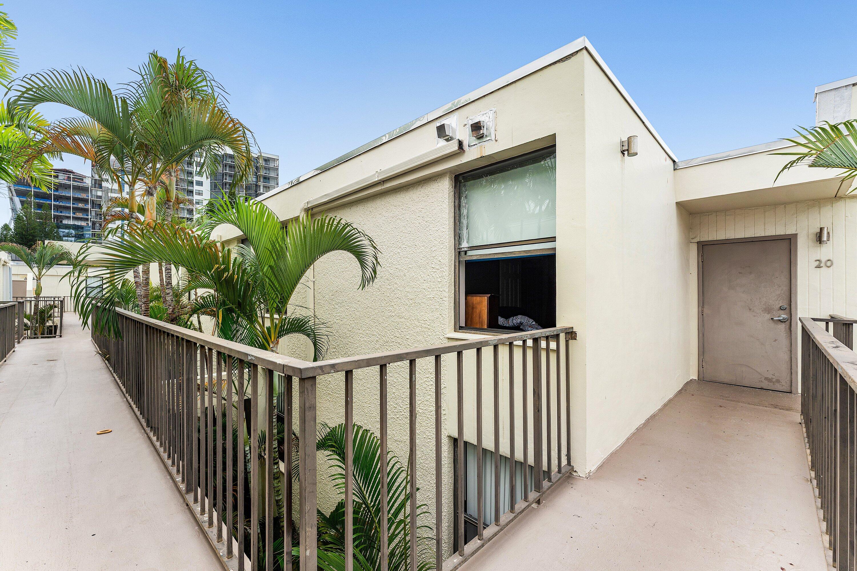 20200 W Country Club Drive Ph-20, Aventura Unit: Ph-20