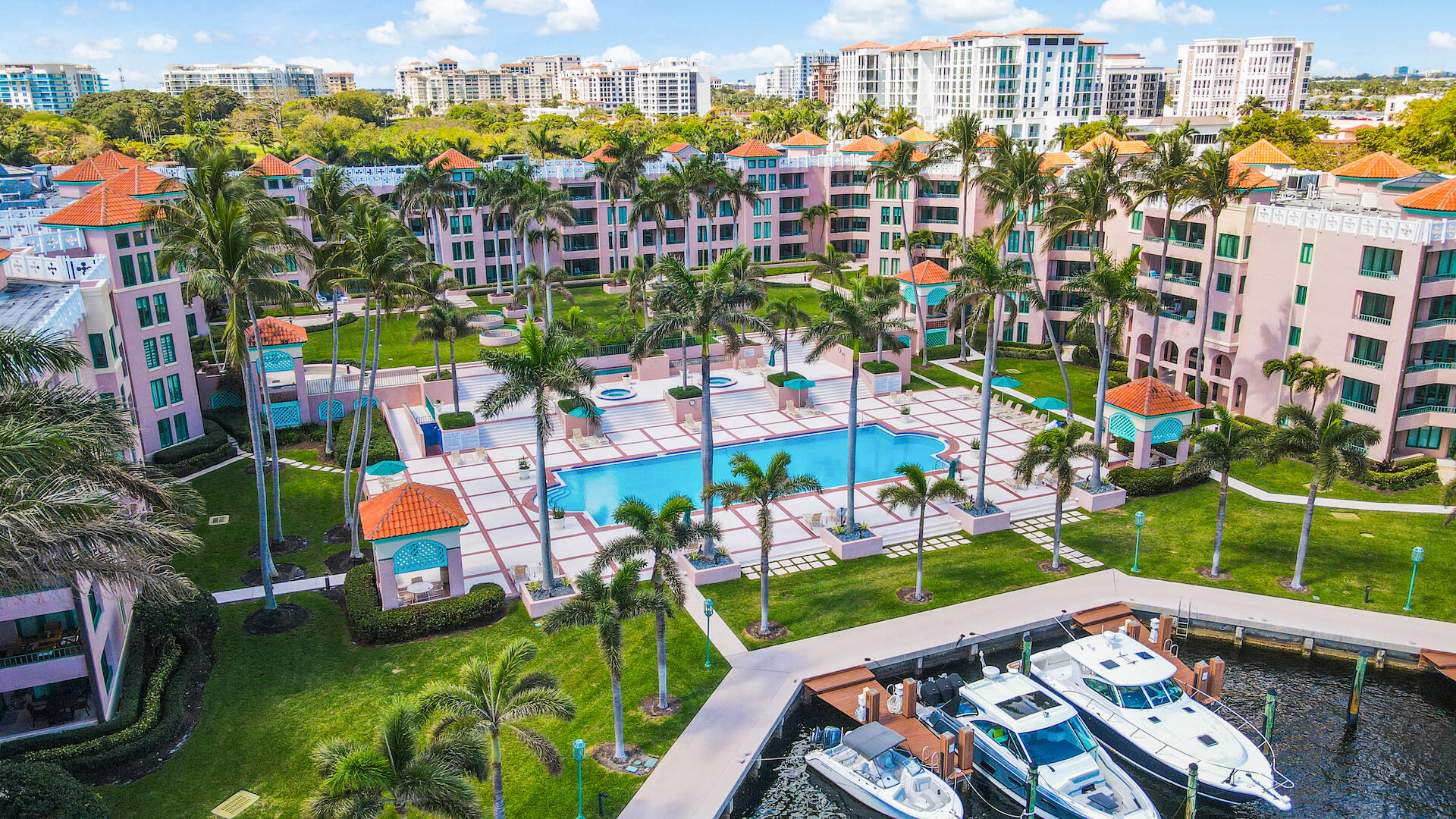 100 SE 5th Avenue 305
