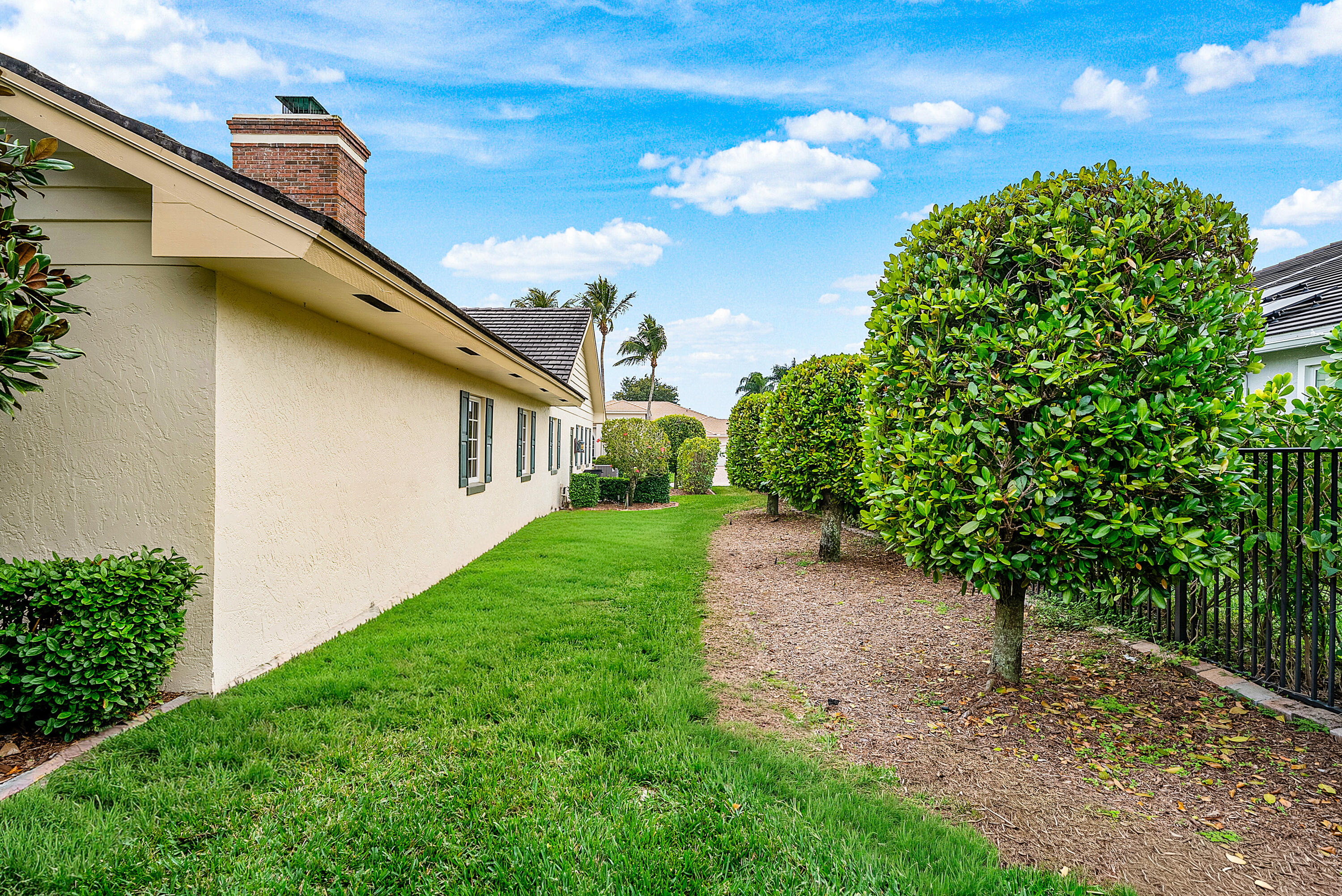 420 Muirfield Drive