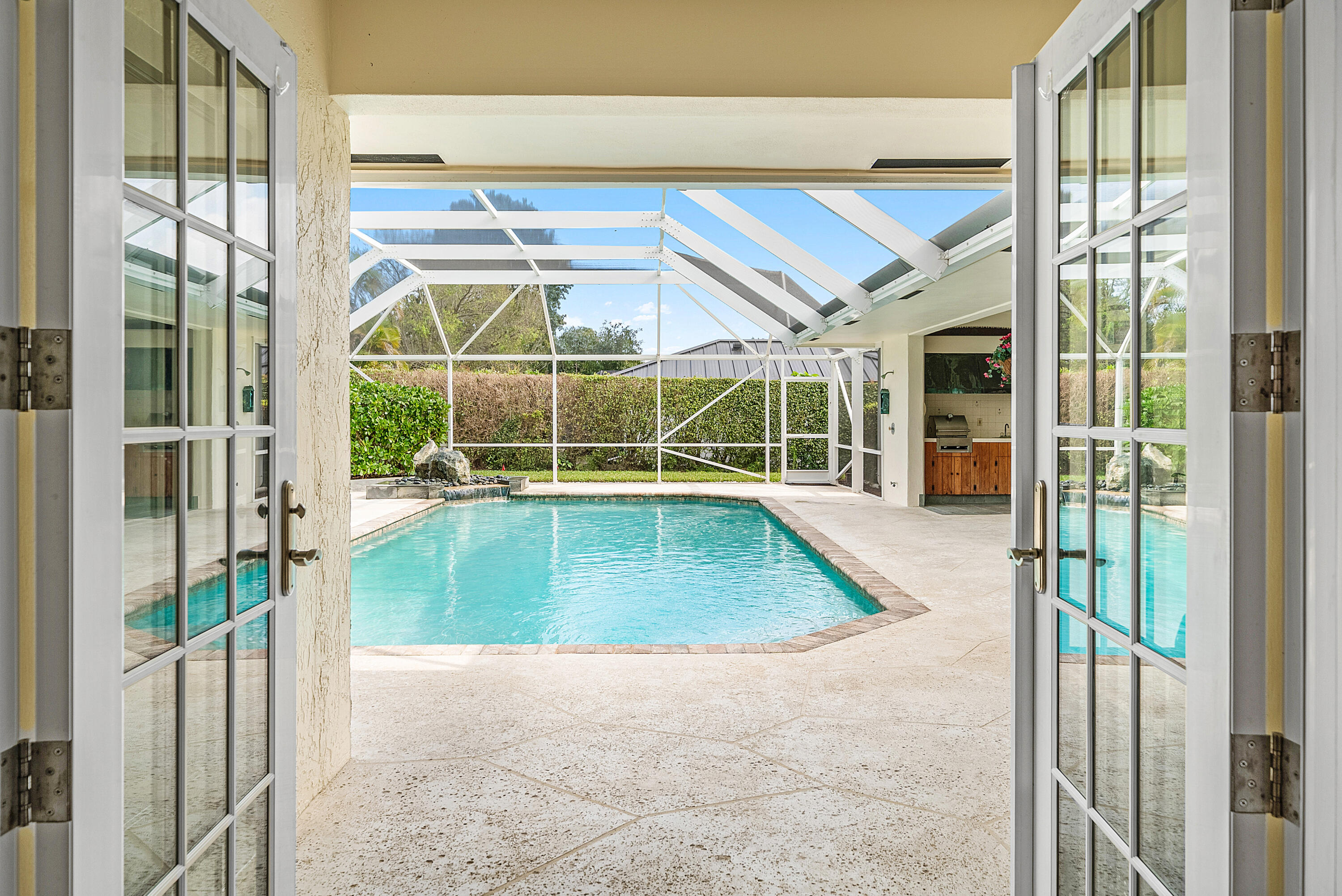 420 Muirfield Drive