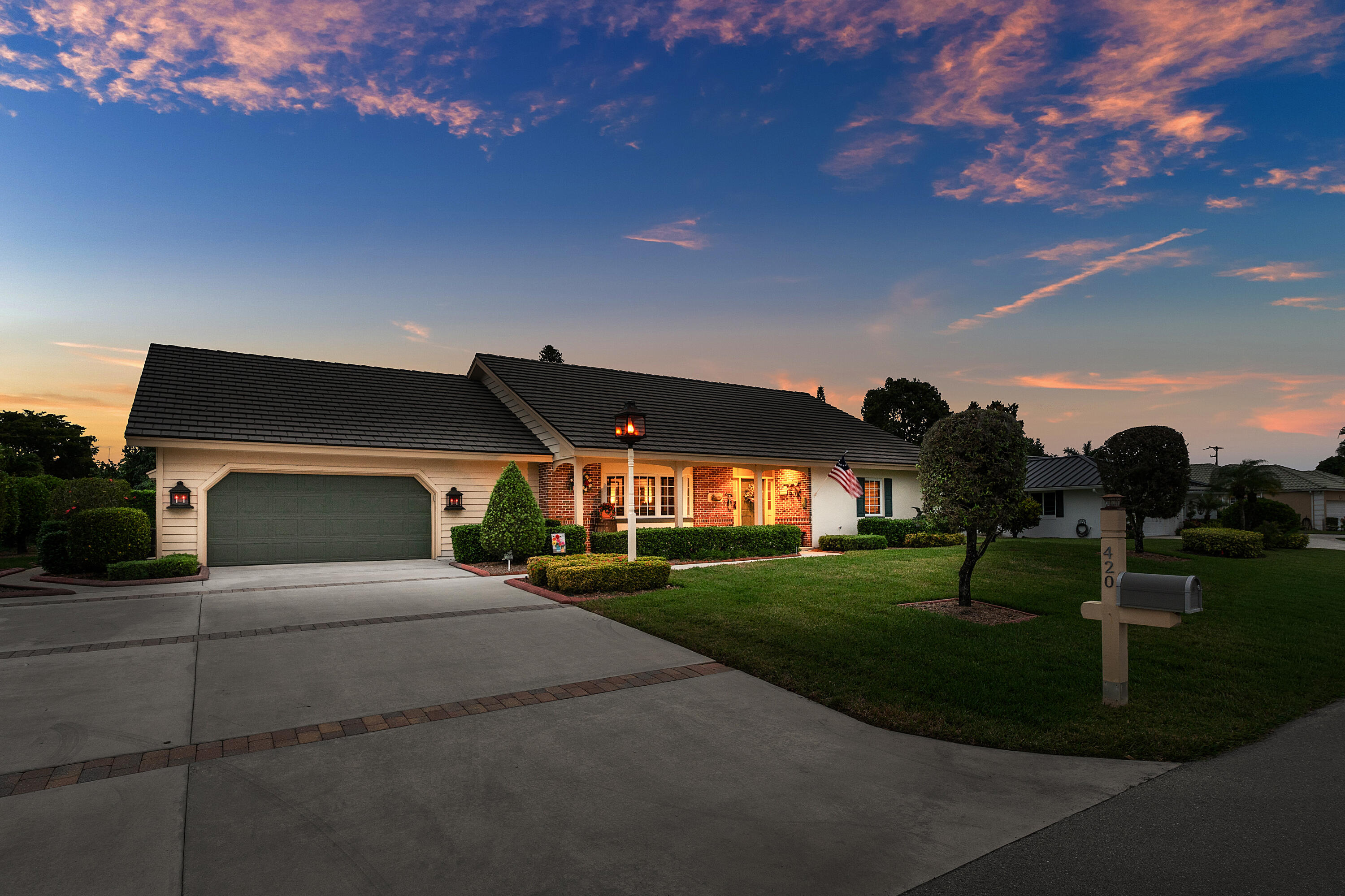 420 Muirfield Drive