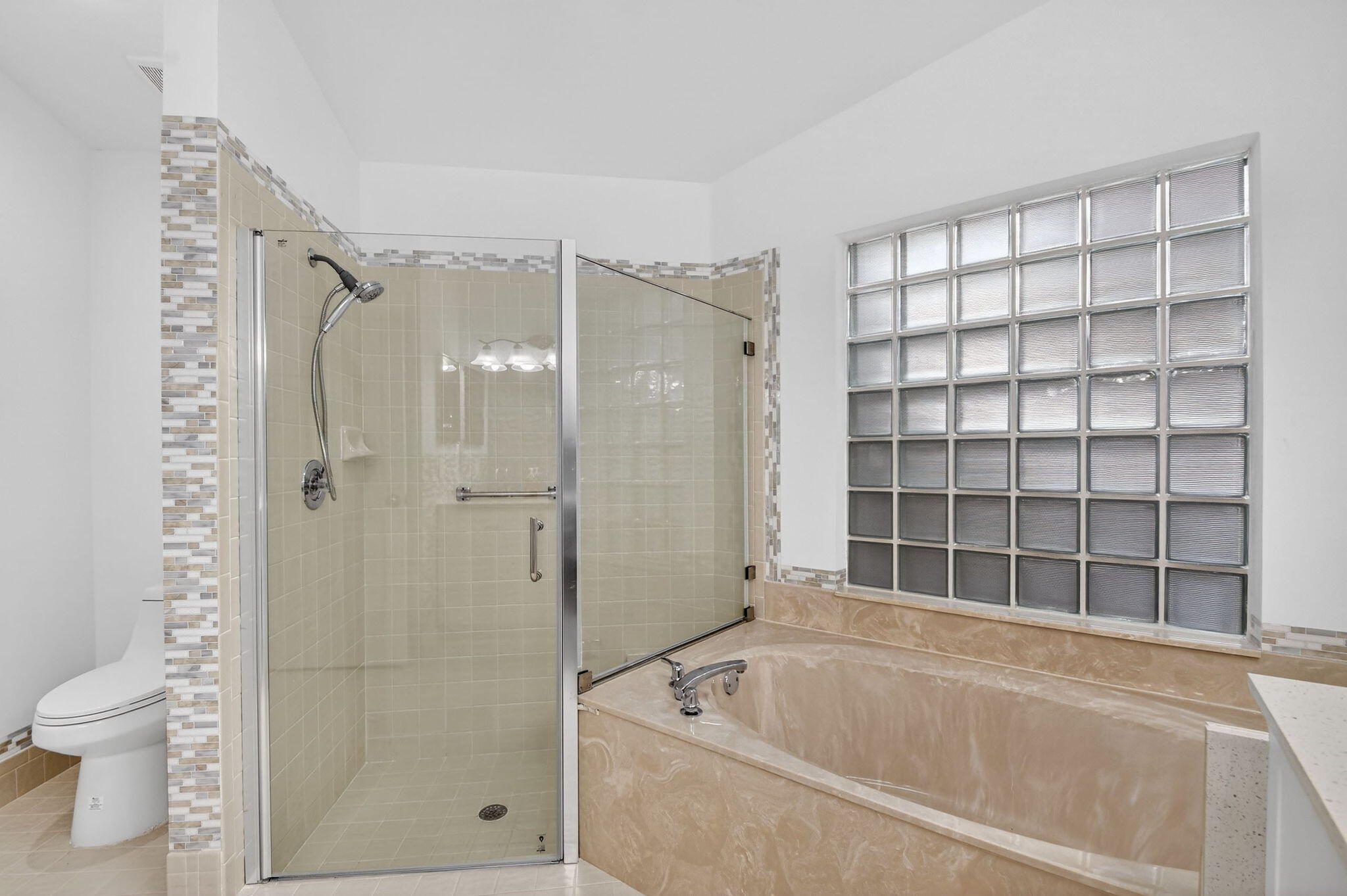 7932 Sailing Shores Terrace