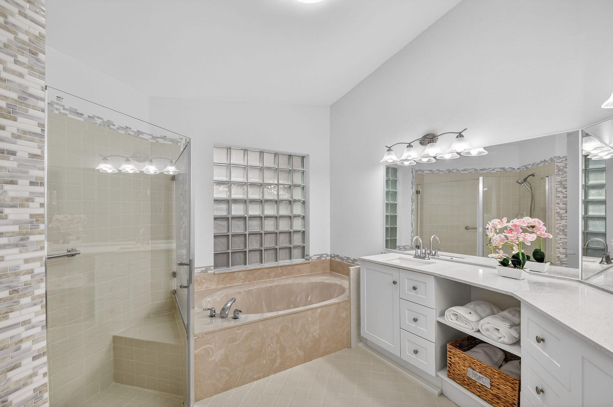 7932 Sailing Shores Terrace