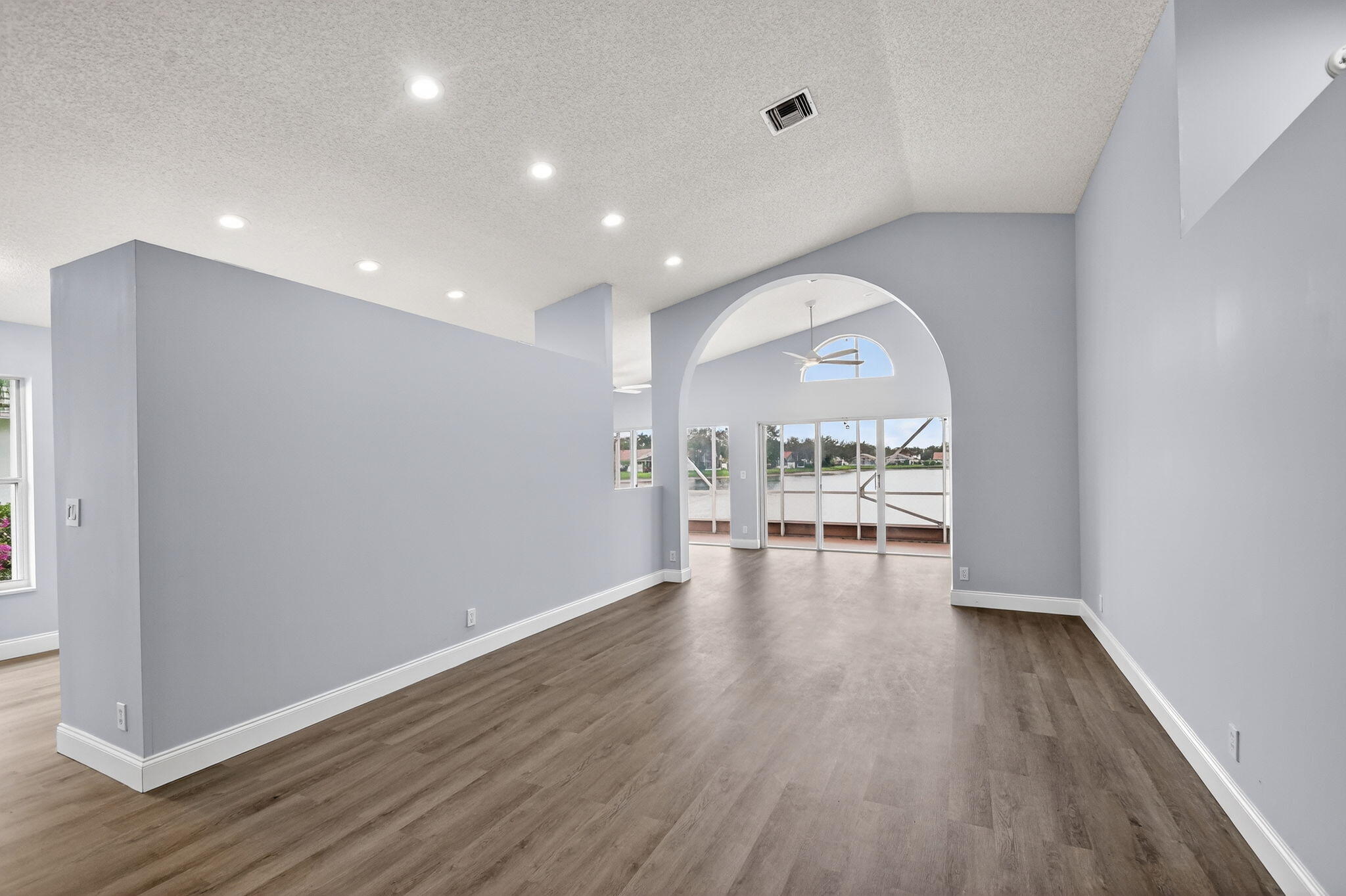 7932 Sailing Shores Terrace