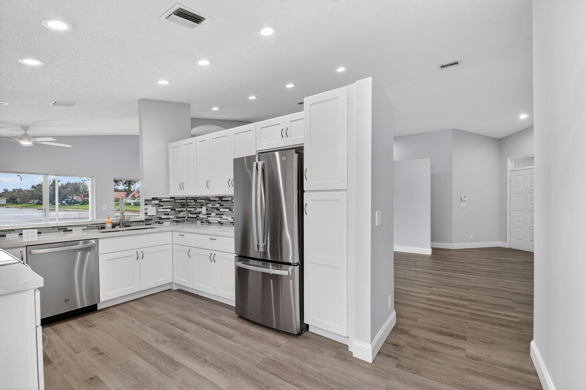 7932 Sailing Shores Terrace