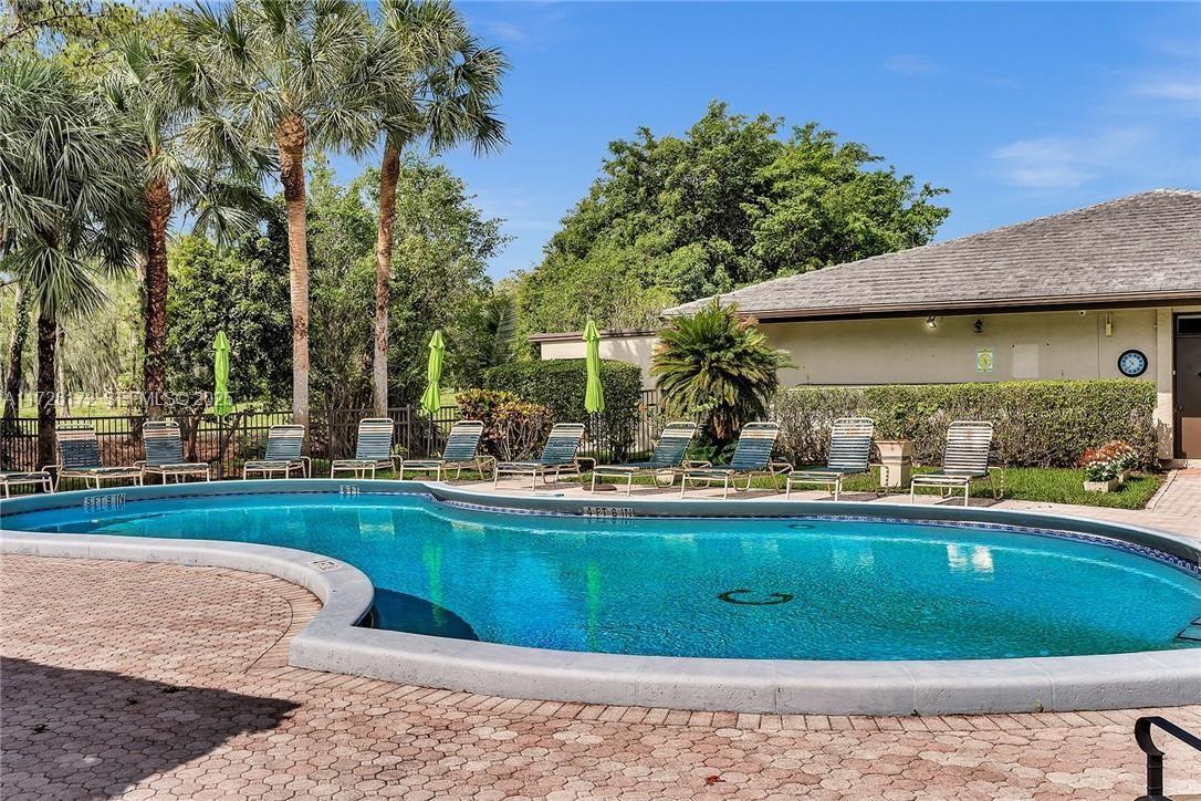 6080 NW 44th Street 214