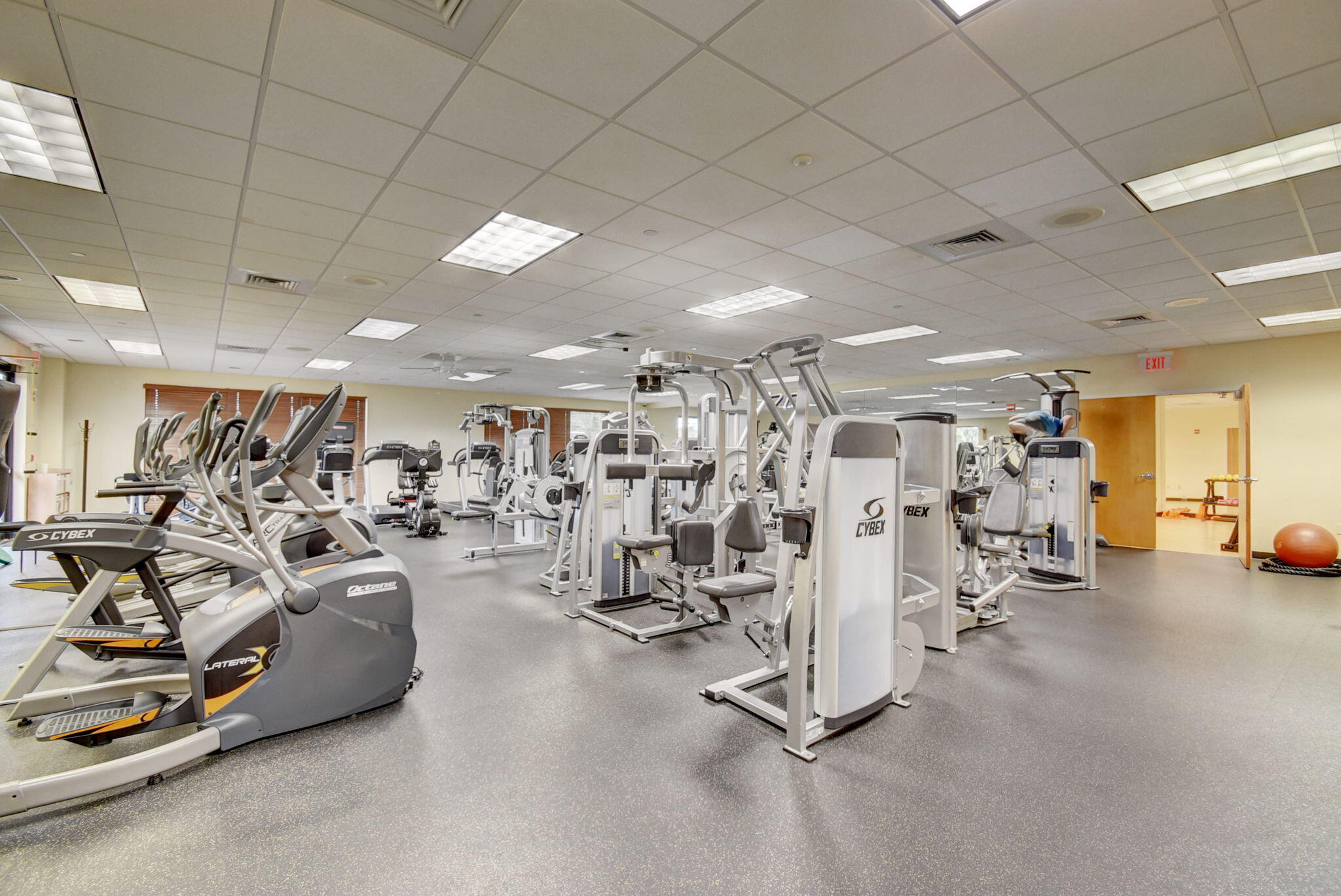 11270 Clover Leaf Circle