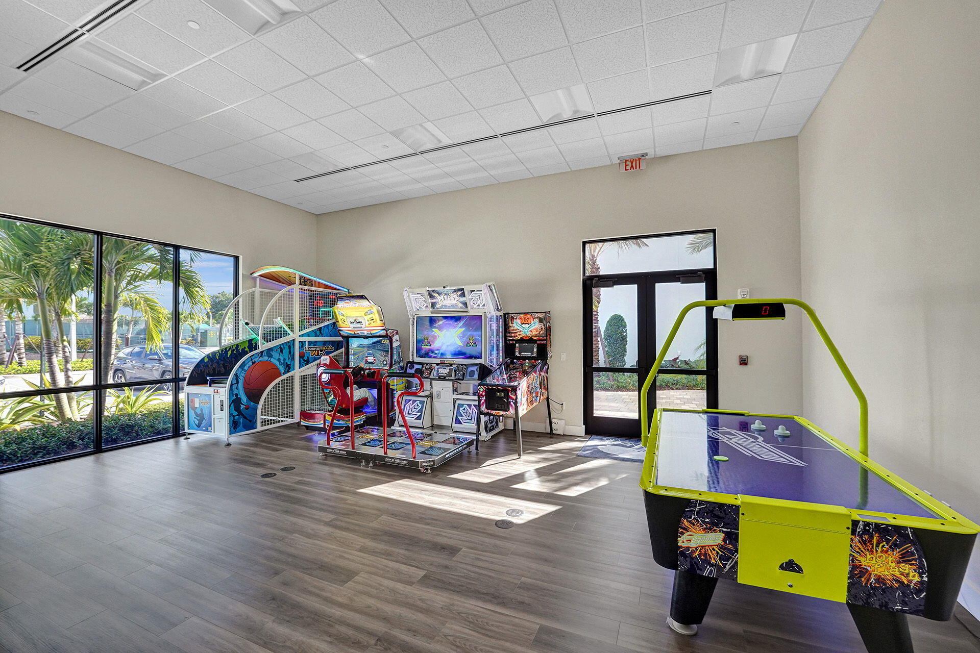 11270 Clover Leaf Circle