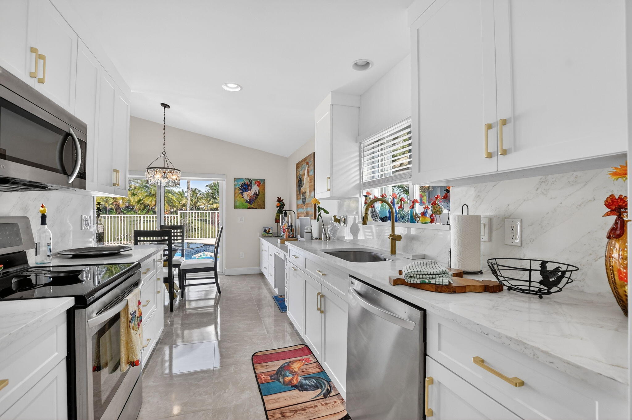 11270 Clover Leaf Circle