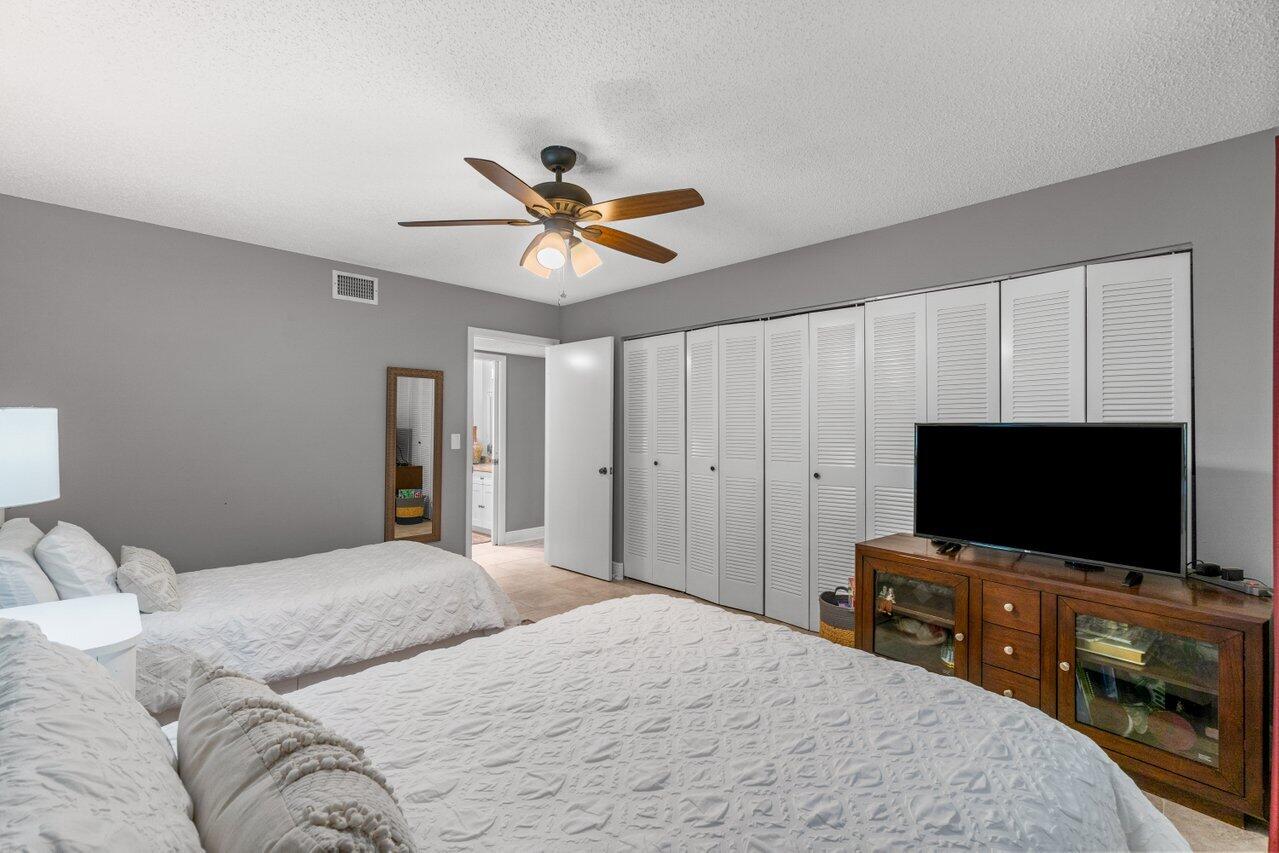 4935 NW 2nd Street A